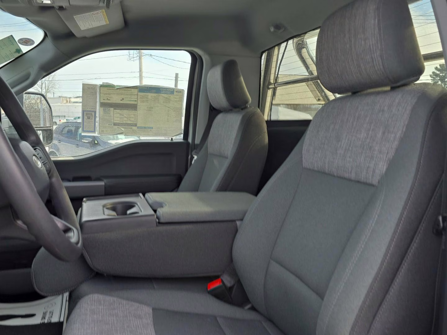 2025 Avalanche Gray Ford Super Duty F-250 SRW XLT 4X4 Truck