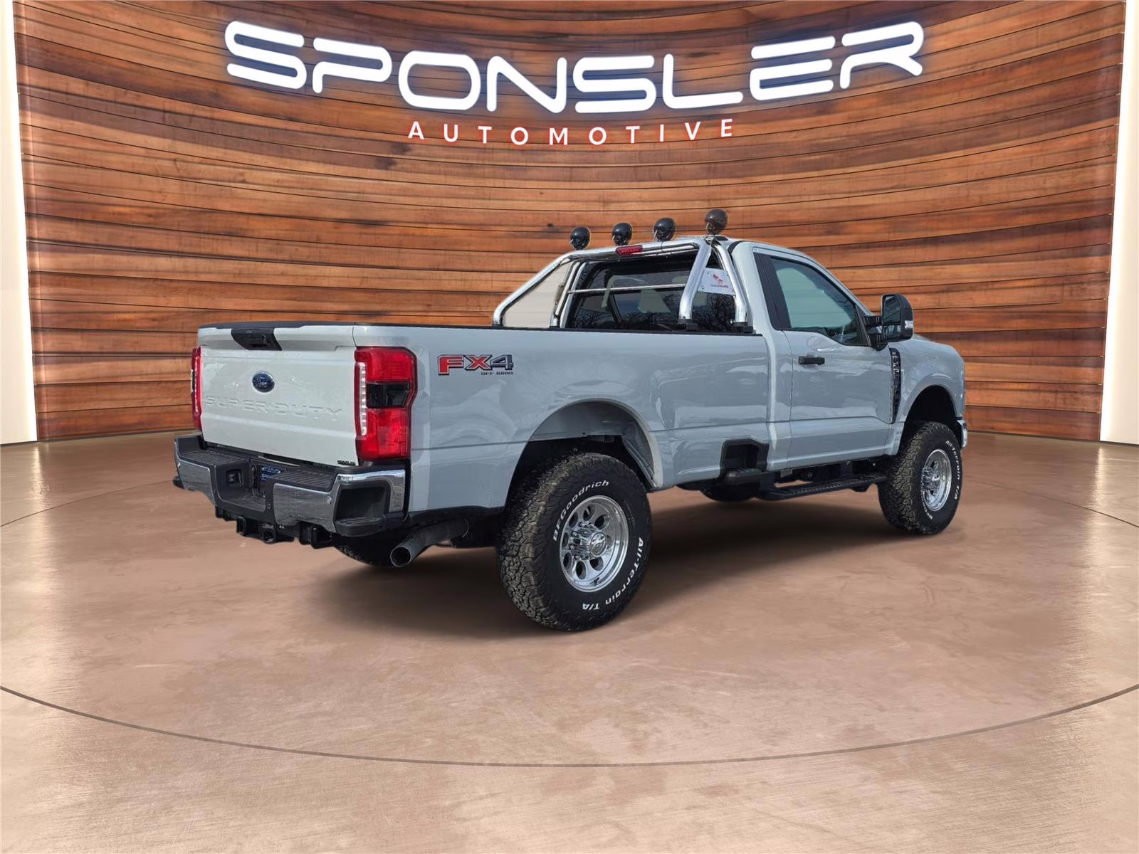 2025 Avalanche Gray Ford Super Duty F-250 SRW XLT 4X4 Truck