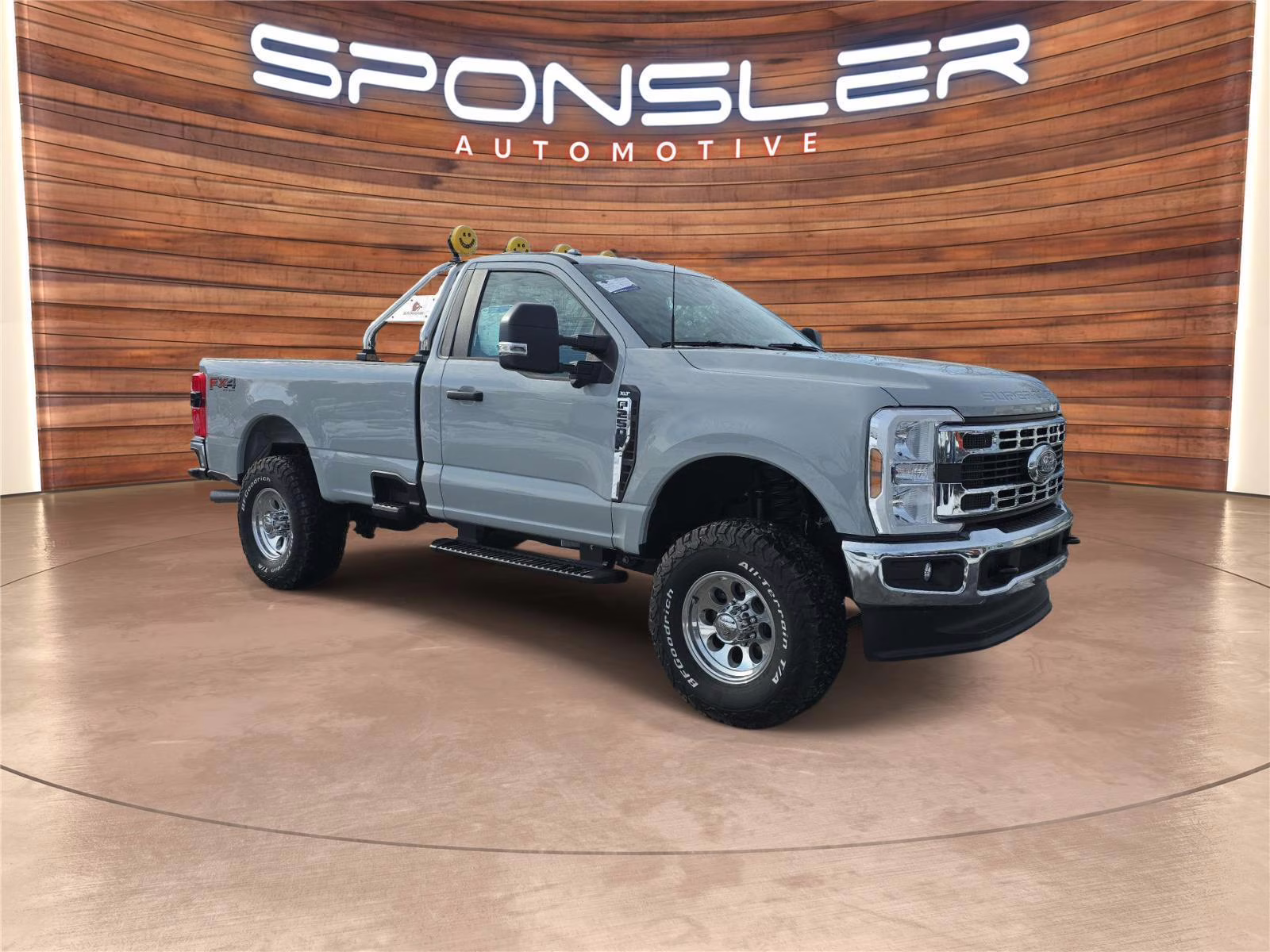 2025 Avalanche Gray Ford Super Duty F-250 SRW XLT 4X4 Truck