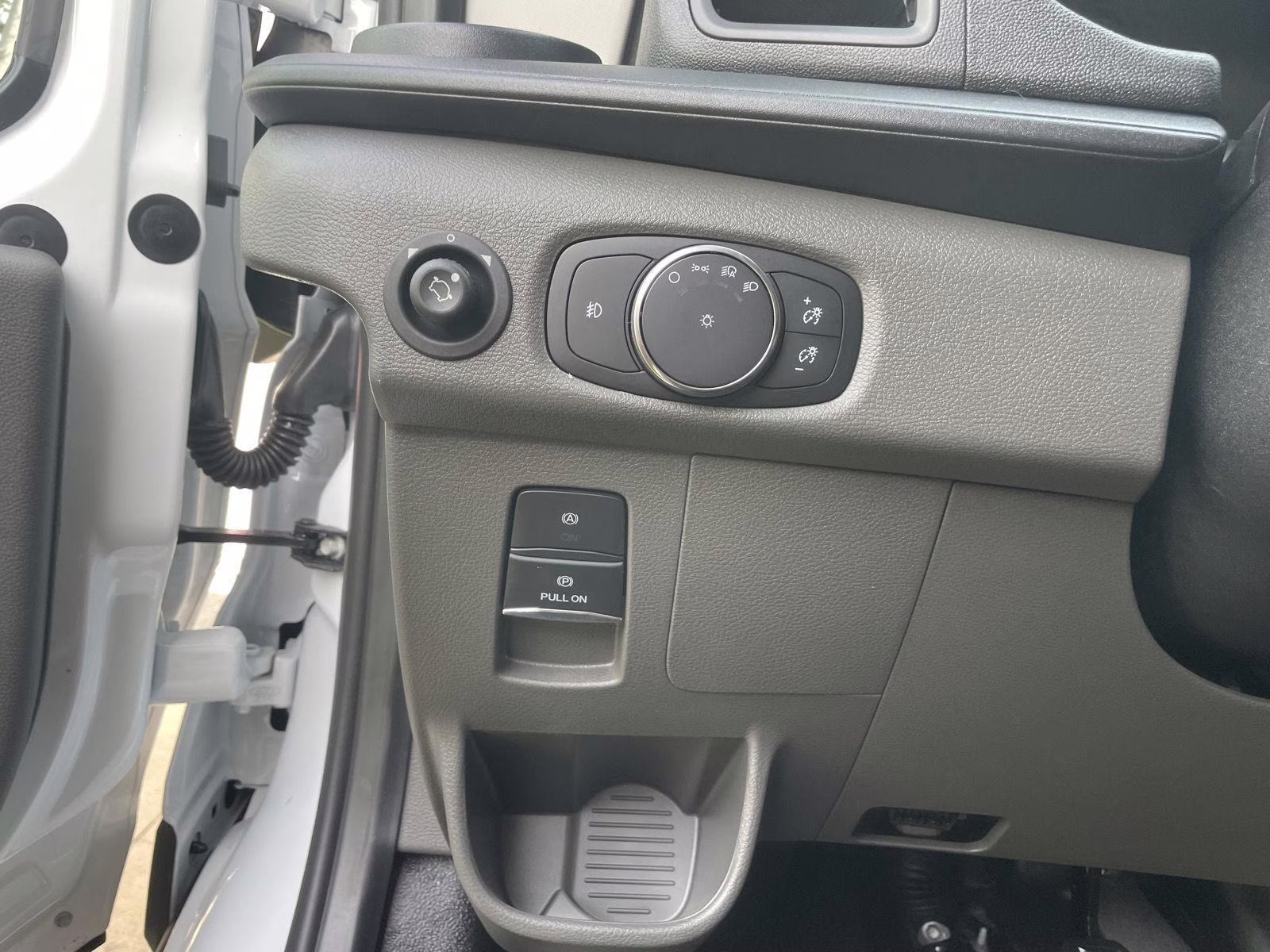 2026 Oxford White Ford Transit 250 RWD Van