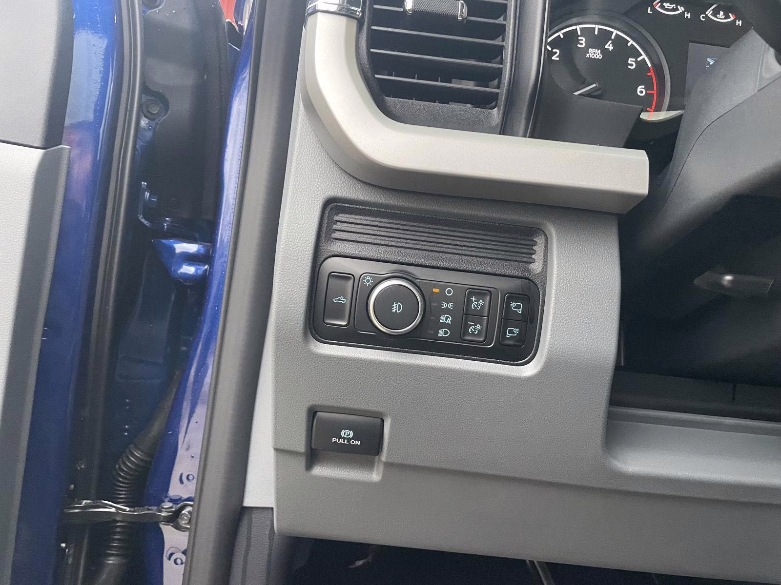 2026 Argon Blue Metallic Ford Super Duty F-350 DRW XLT 4X4 Truck