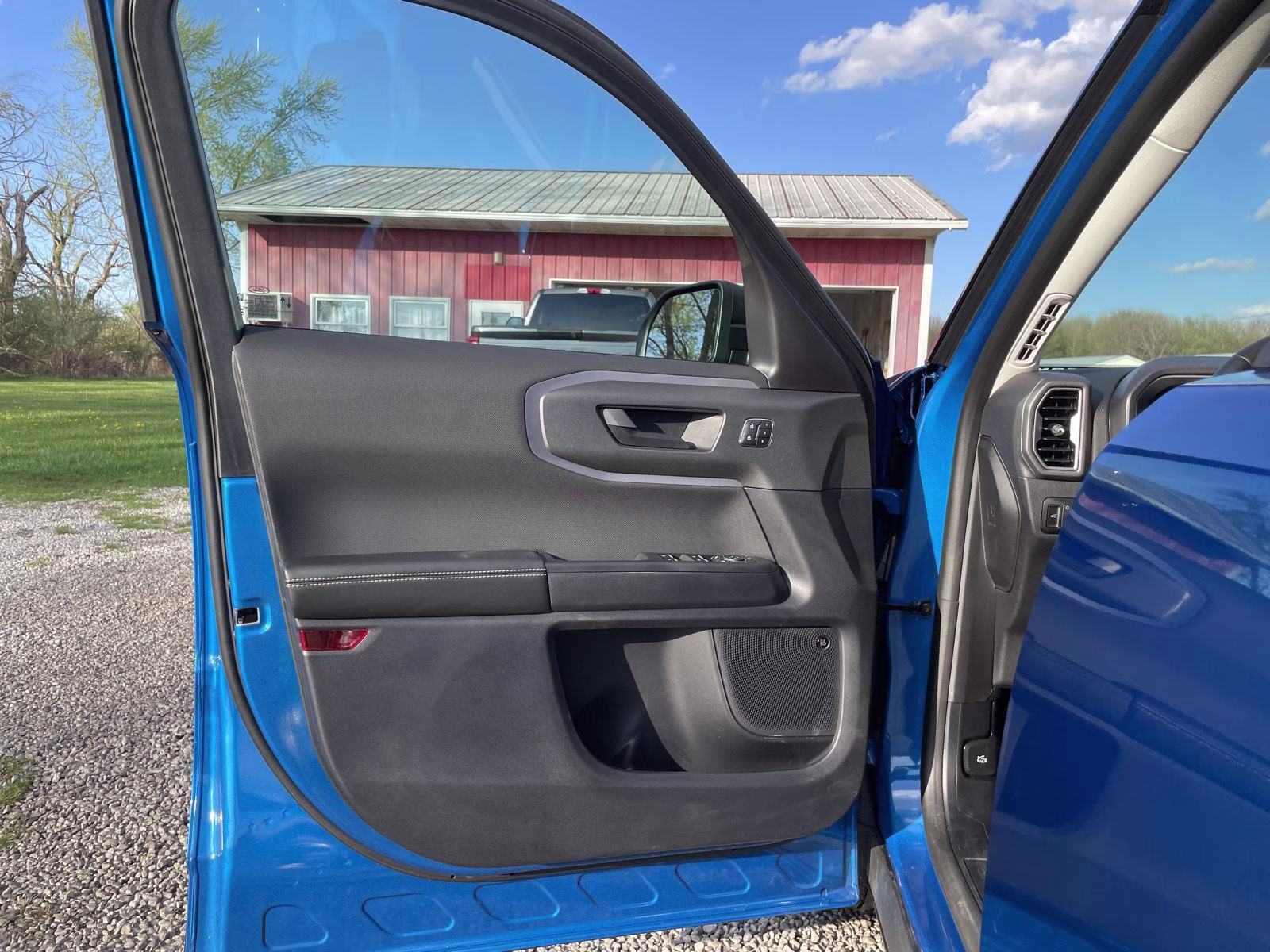 2025 Velocity Blue Ford Bronco Sport Outer Banks 4X4 SUV