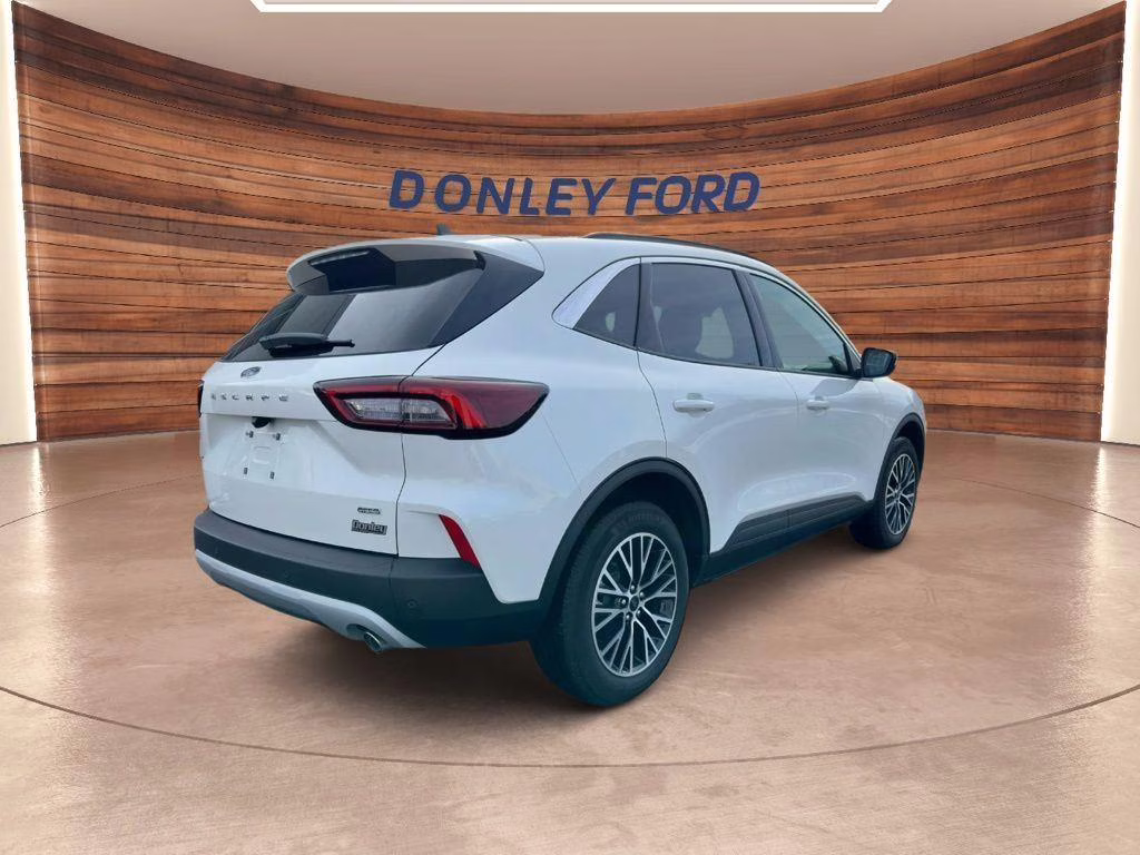 2024 Star White Metallic Tri-Coat Ford Escape FWD FWD Crossover