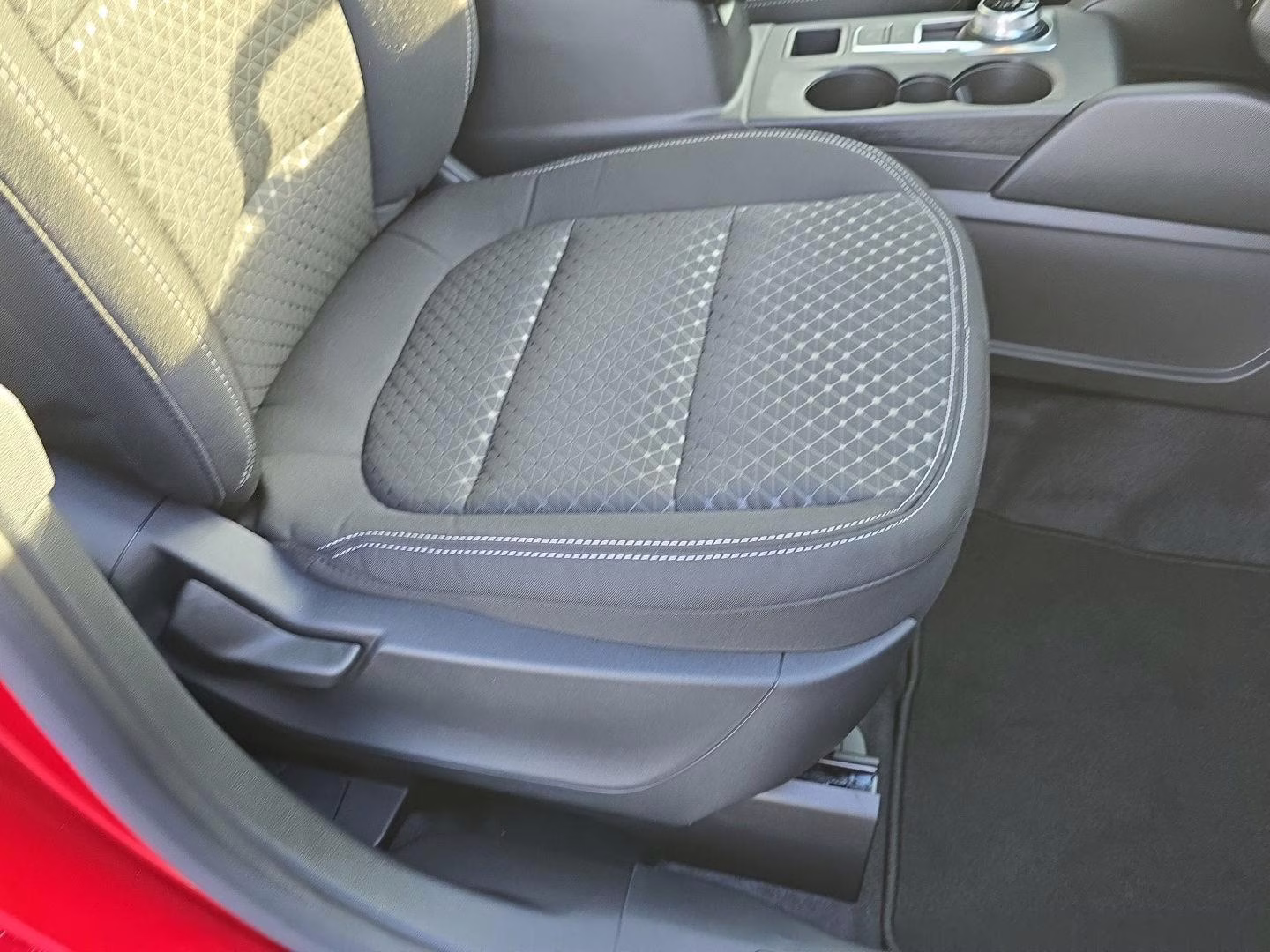 2026 Rapid Red Metallic Tinted Clearcoat Ford Escape Active FWD SUV