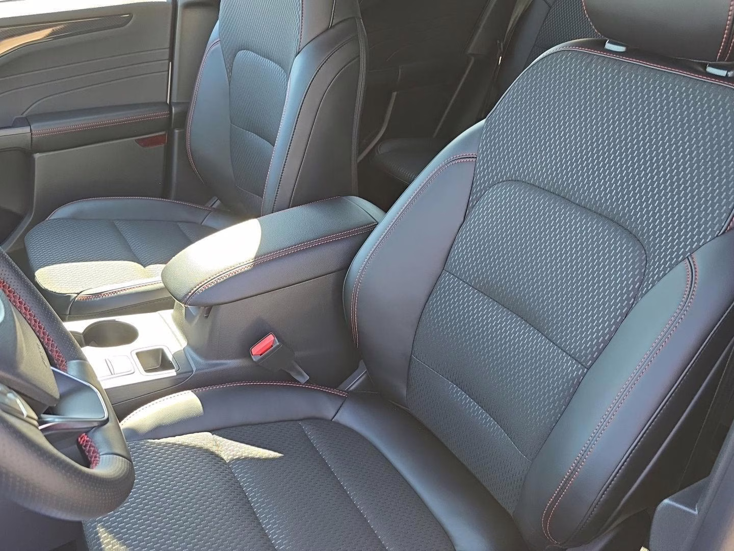 2026 Star White Metallic Tri-Coat Ford Escape ST-Line AWD SUV