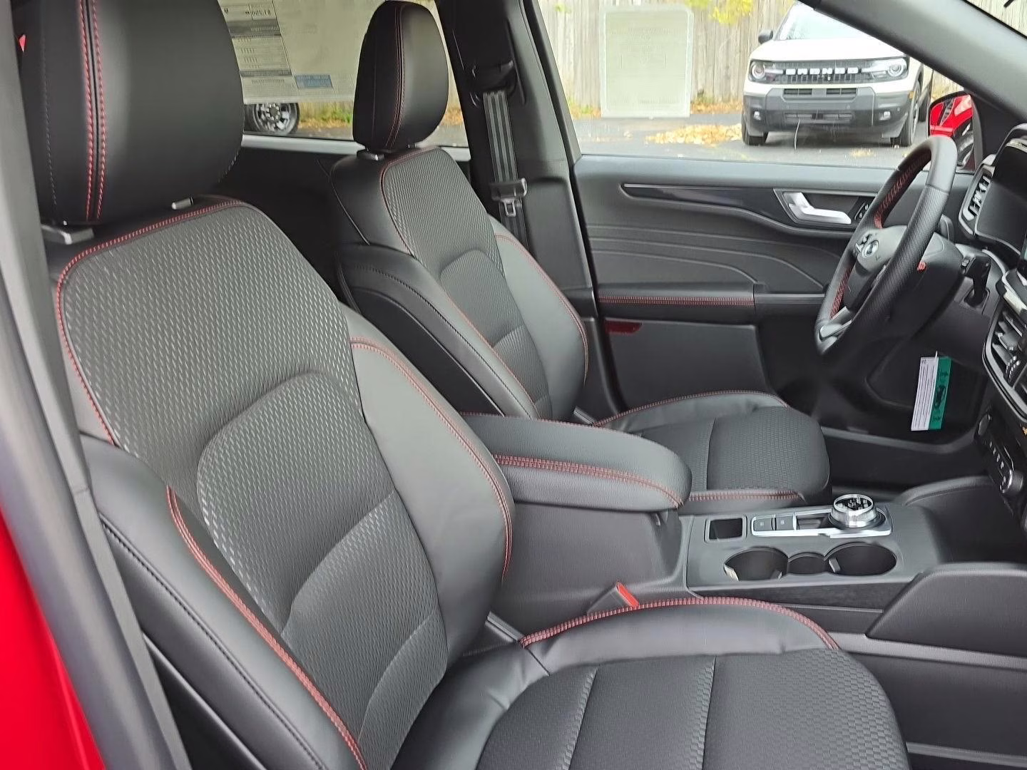 2026 Rapid Red Metallic Tinted Clearcoat Ford Escape Hybrid ST-Line Select AWD SUV