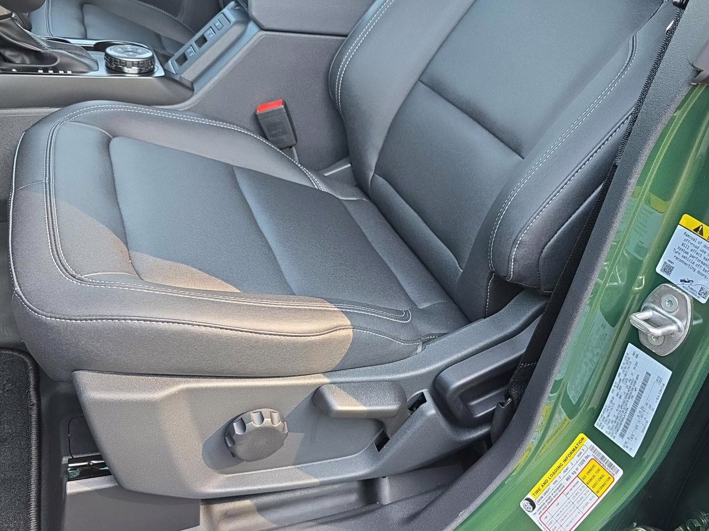 2025 ERUPTION GREEN METALLIC Ford Bronco Badlands 4X4 SUV