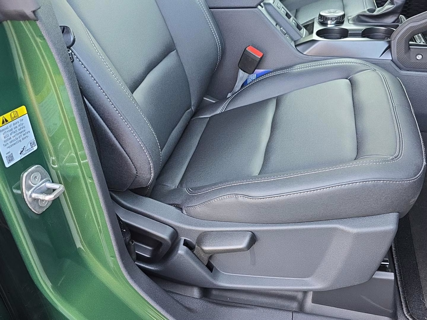 2025 ERUPTION GREEN METALLIC Ford Bronco Badlands 4X4 SUV