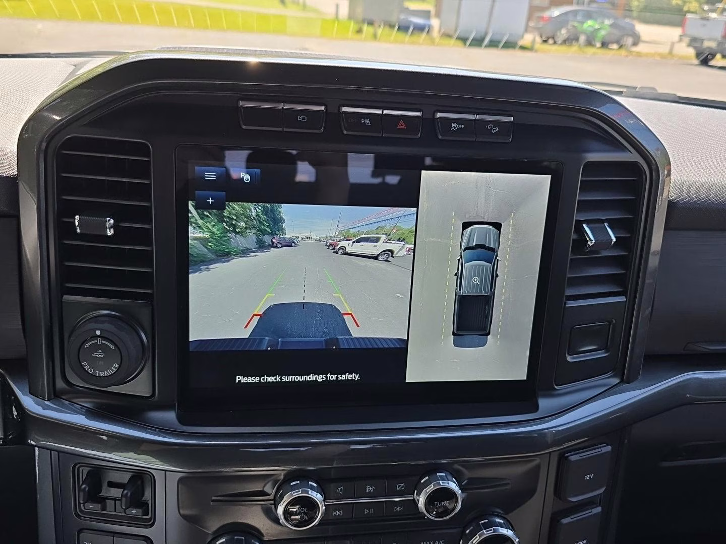 2022 Space White Ford F-150 XLT 4X4 Truck