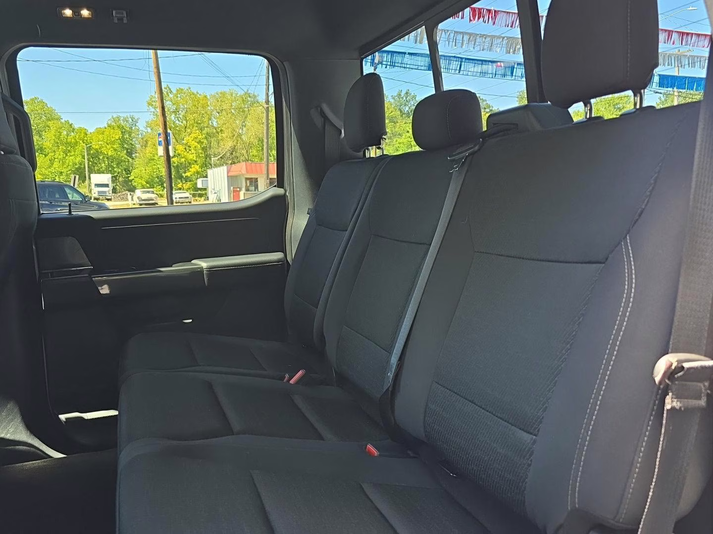 2022 Space White Ford F-150 XLT 4X4 Truck