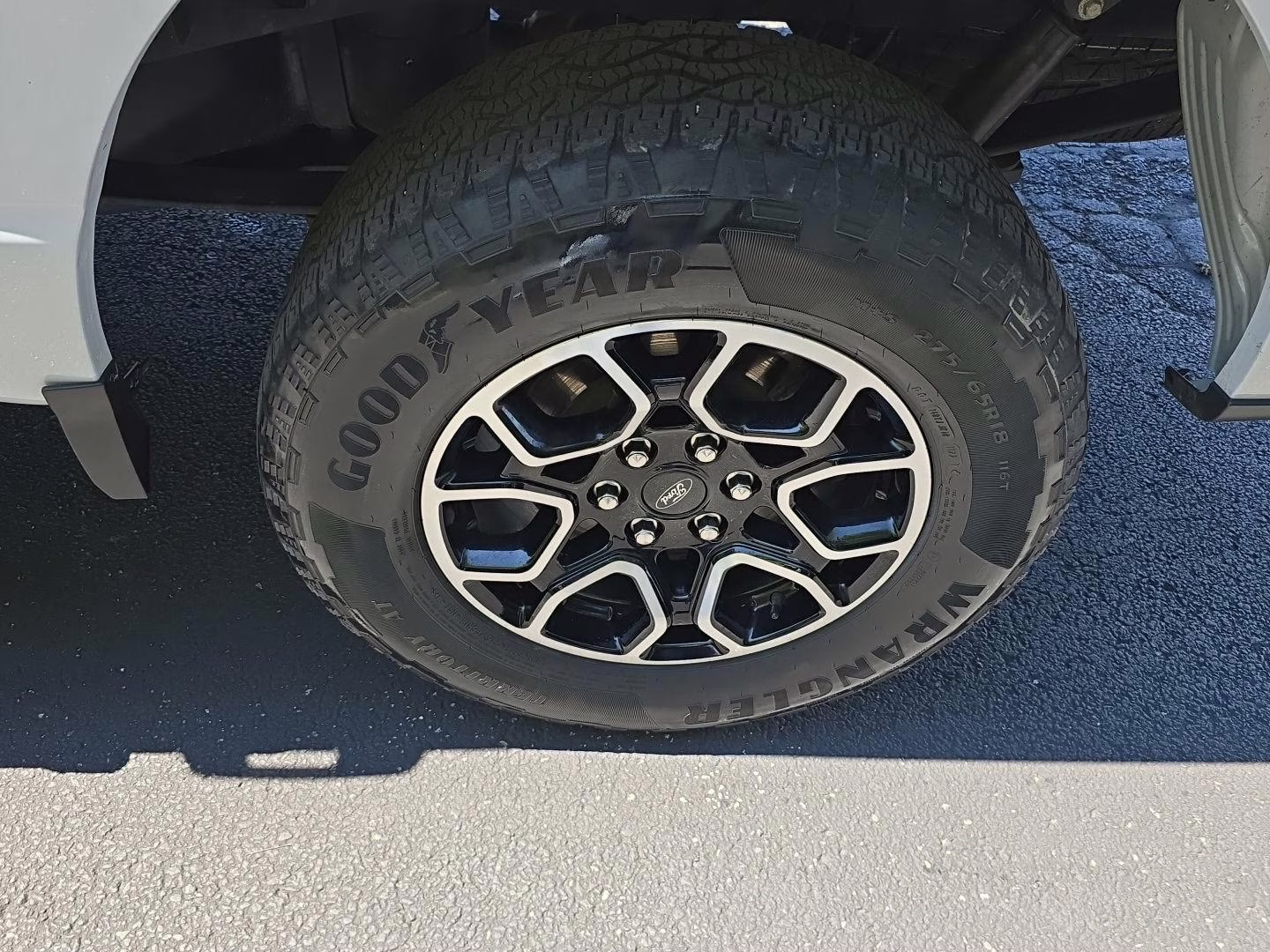 2022 Space White Ford F-150 XLT 4X4 Truck