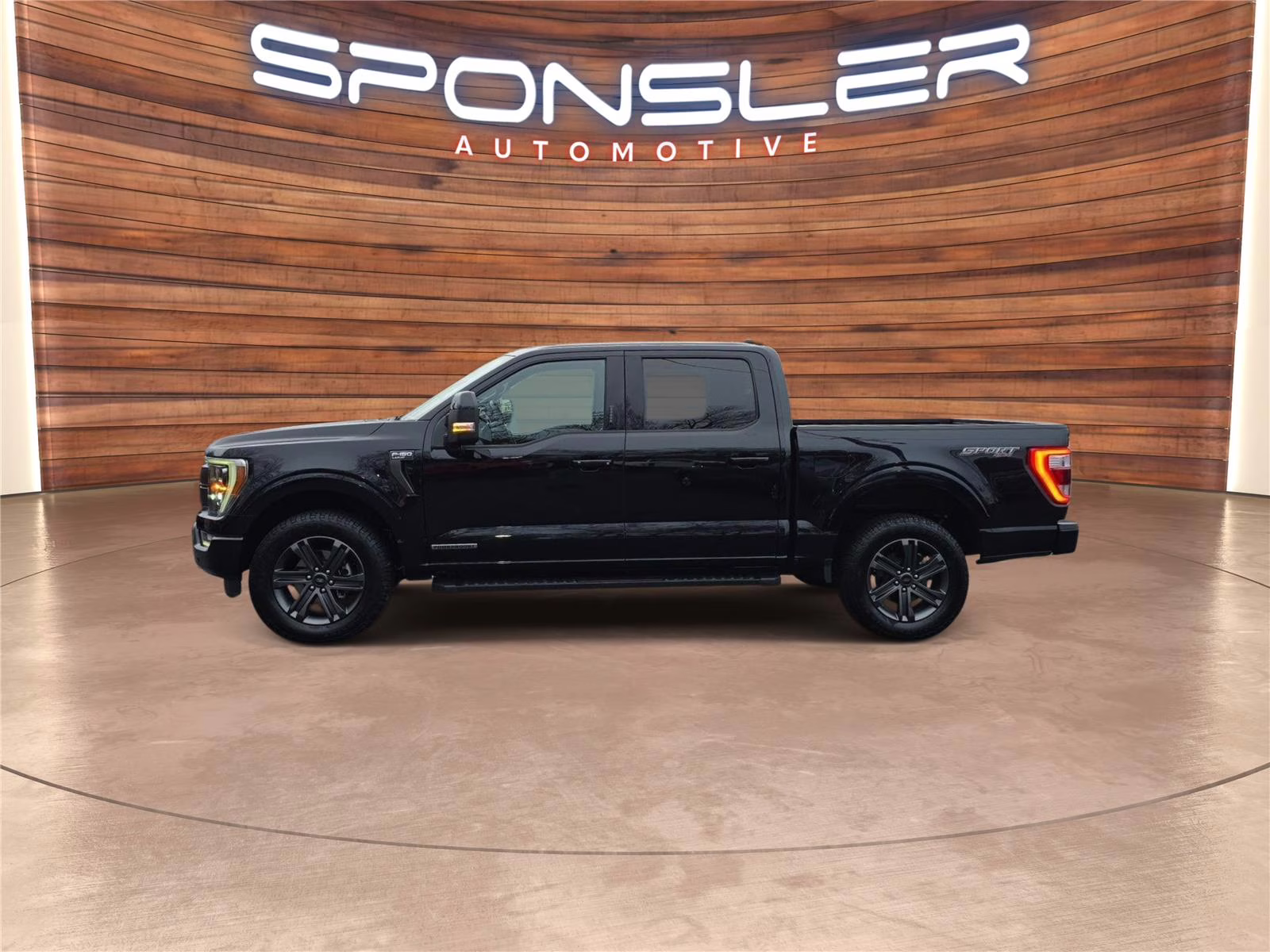 2023 Agate Black Ford F-150 LARIAT 4X4 Truck