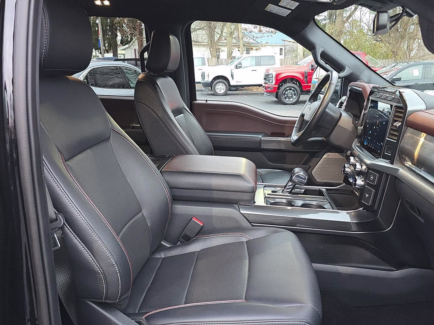 2023 Agate Black Ford F-150 LARIAT 4X4 Truck