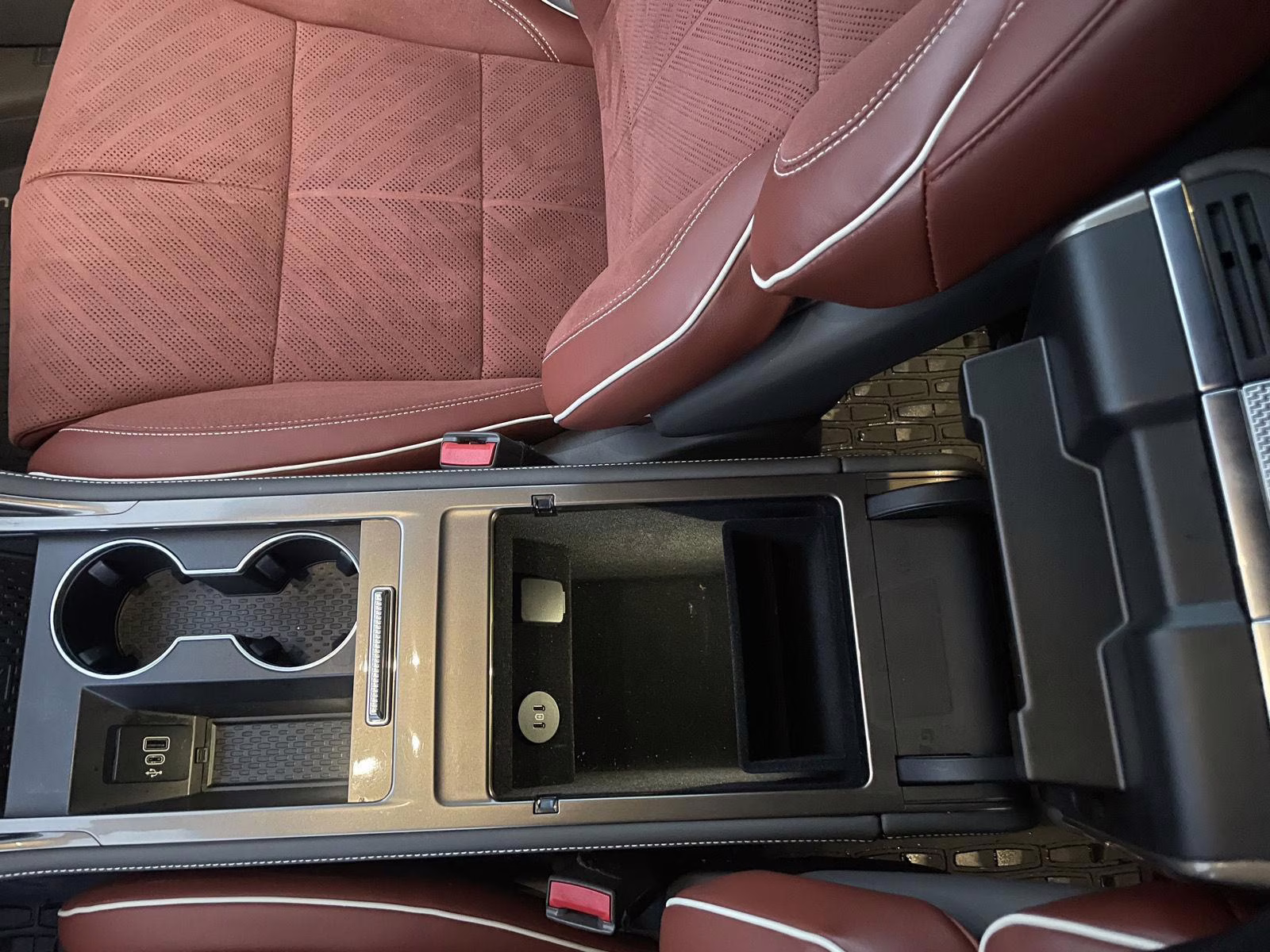 2024 Blue Panther Metallic Clearcoat Lincoln Nautilus Black Label AWD SUV