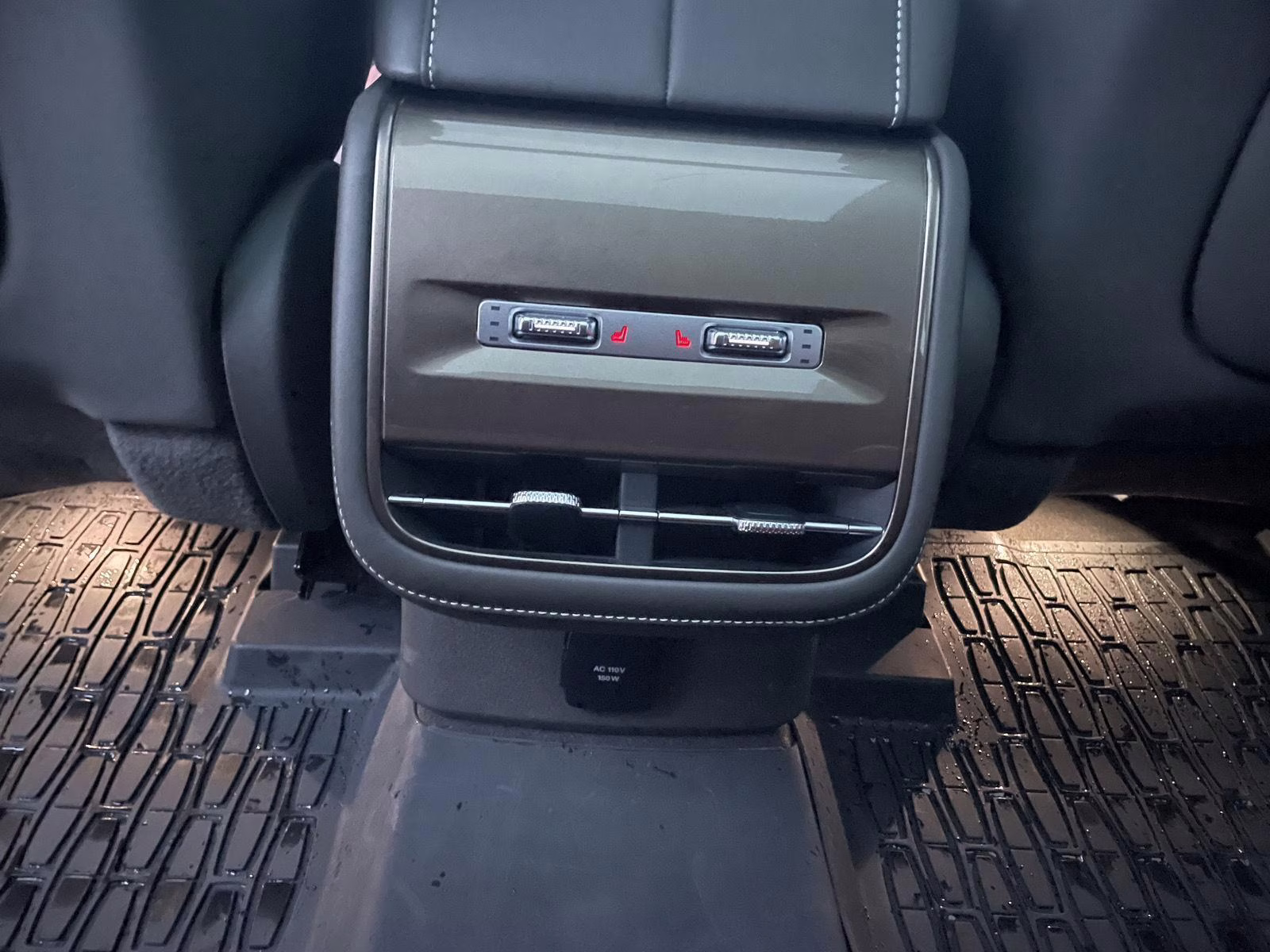 2024 Blue Panther Metallic Clearcoat Lincoln Nautilus Black Label AWD SUV