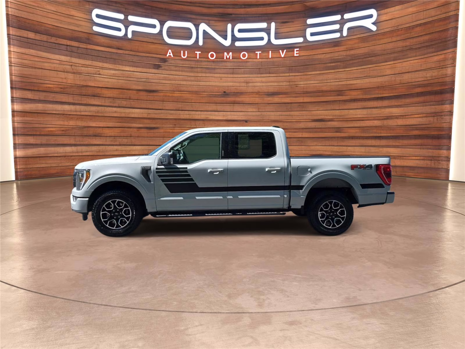 2022 Space White Ford F-150 XLT 4X4 Truck