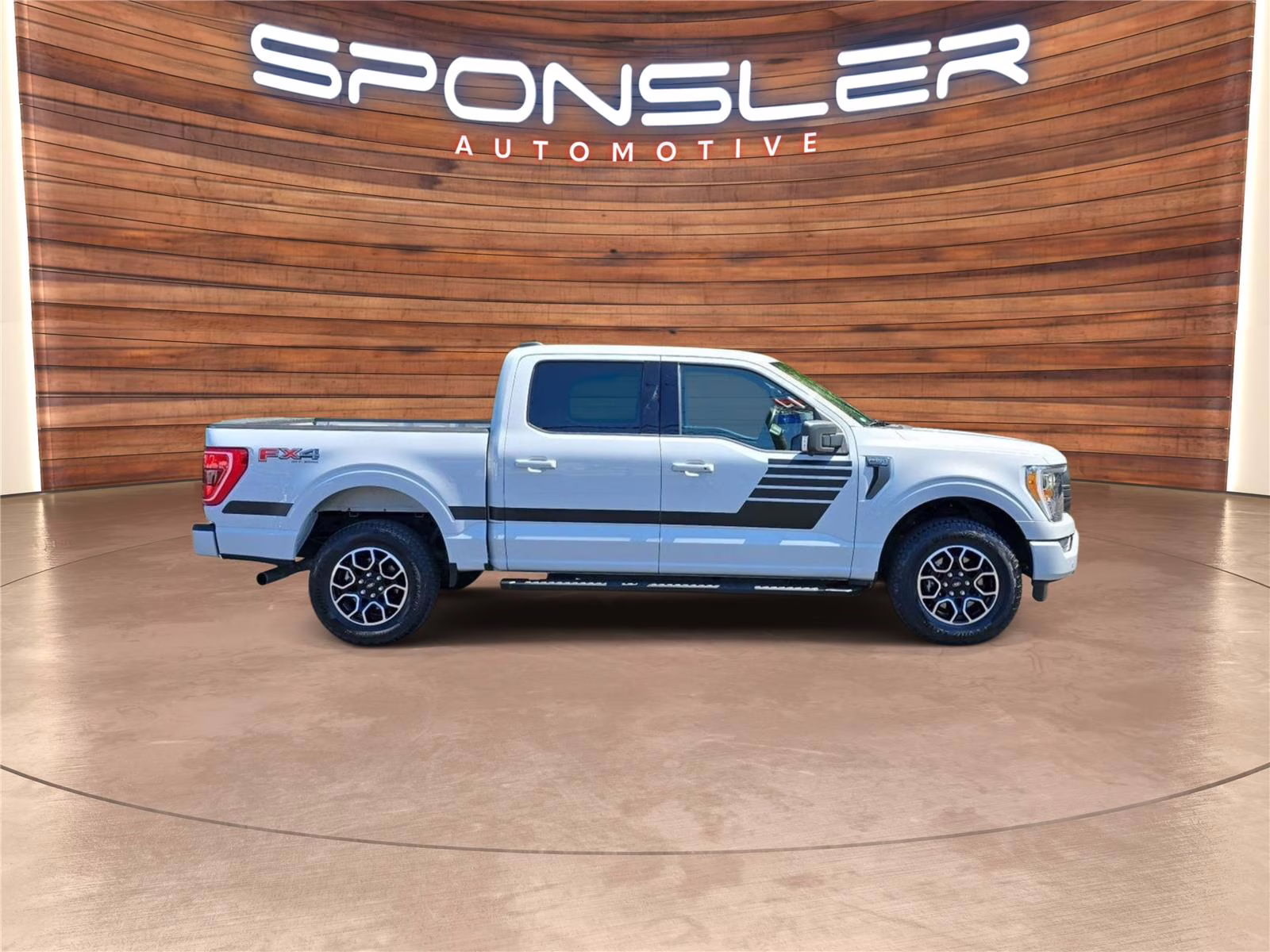 2022 Space White Ford F-150 XLT 4X4 Truck