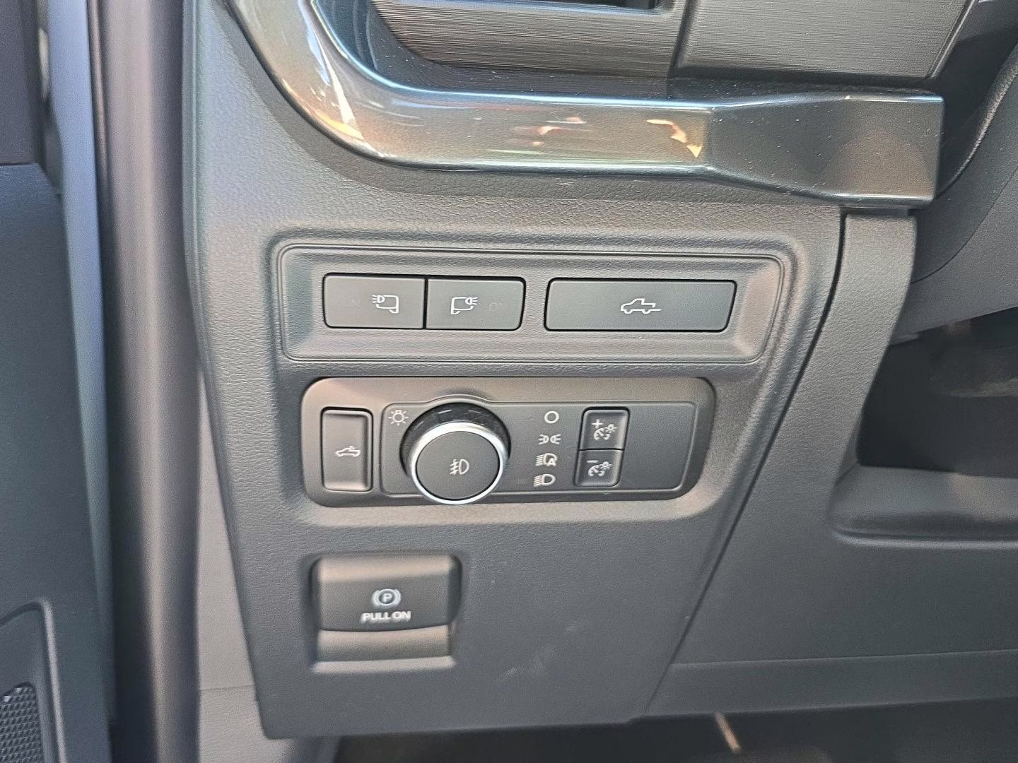 2022 Space White Ford F-150 XLT 4X4 Truck