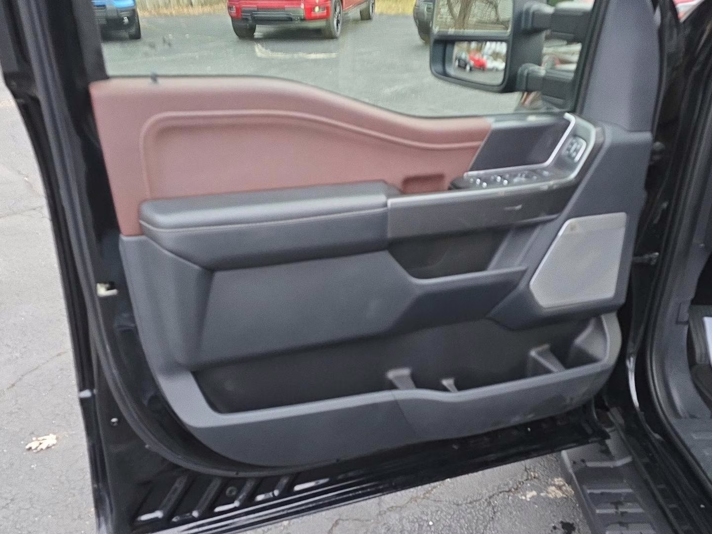 2023 Agate Black Ford F-150 LARIAT 4X4 Truck