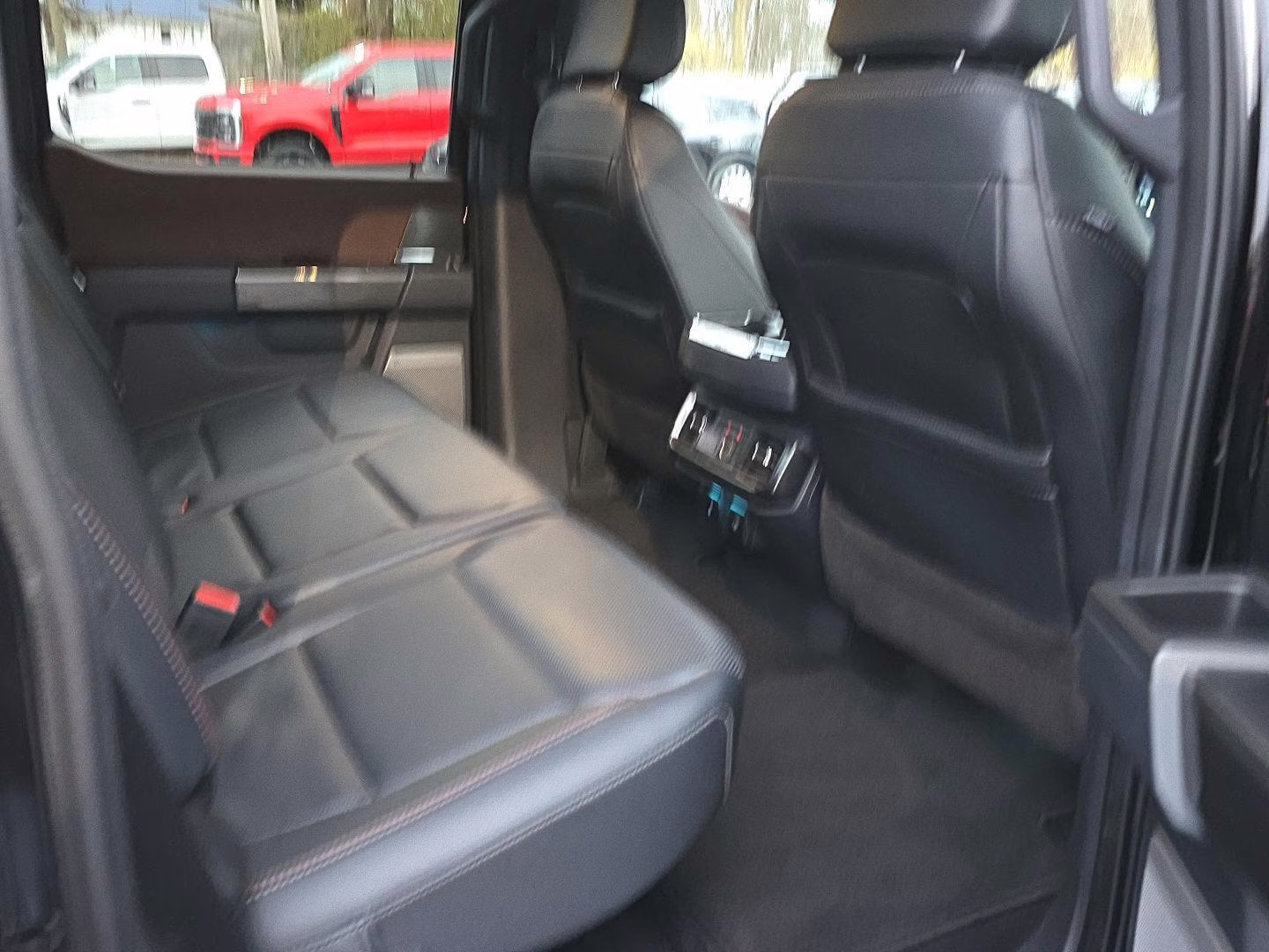 2023 Agate Black Ford F-150 LARIAT 4X4 Truck