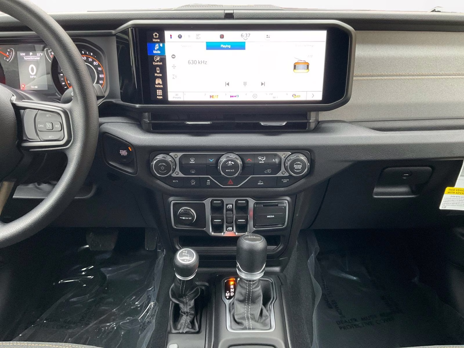 2026 Black Clearcoat Jeep Gladiator Sport 4X4 Truck