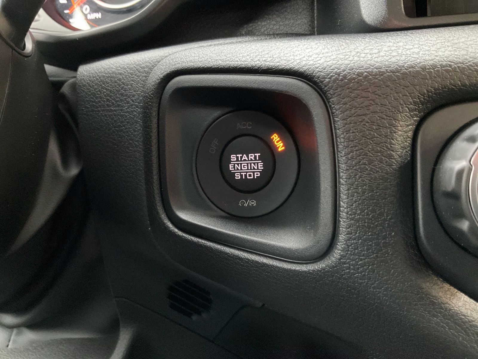 2026 Black Clearcoat Jeep Gladiator Sport 4X4 Truck