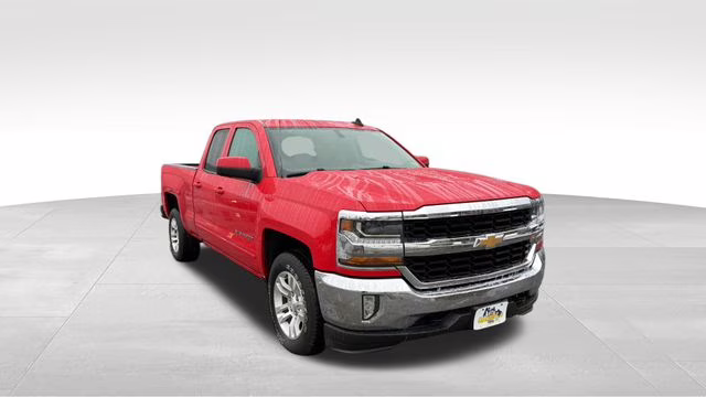 2018 Red Hot Chevrolet Silverado 1500 LT 4X4 Truck