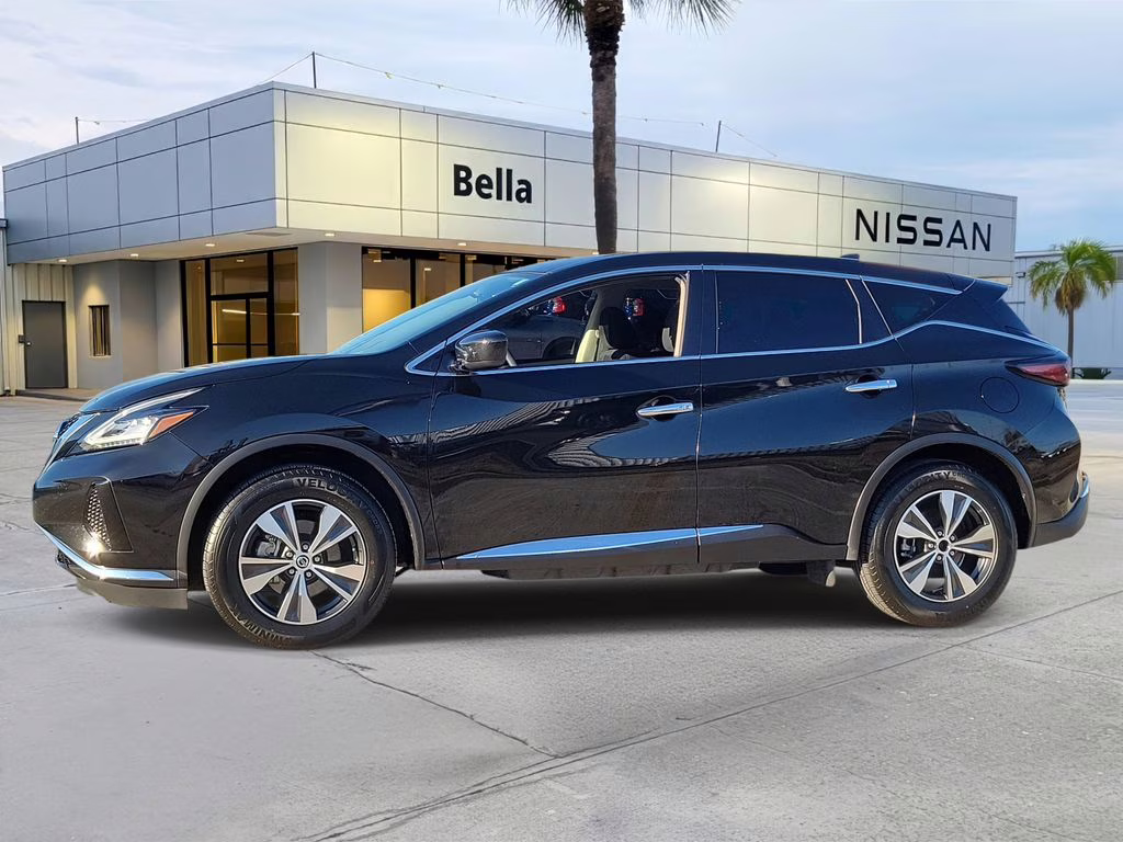 2021 Magnetic Black Pearl Nissan Murano S AWD SUV