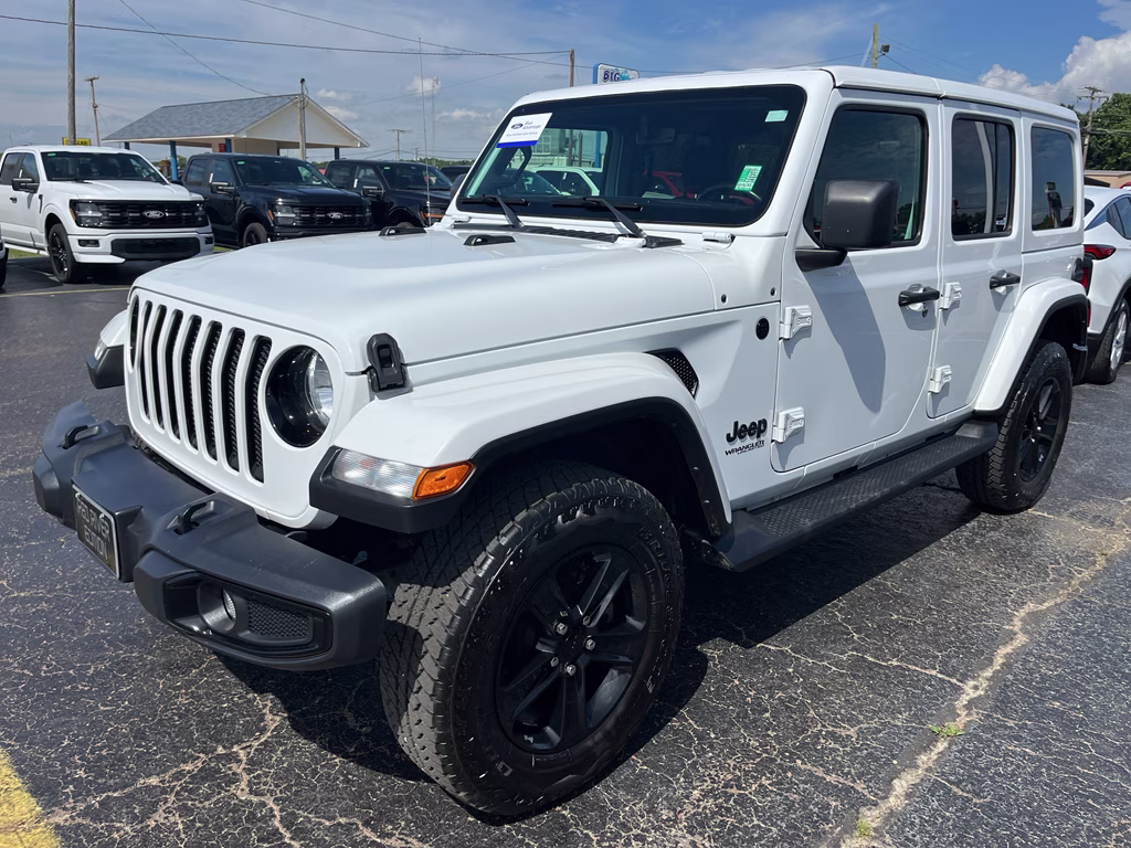 2021 Bright White Clearcoat Jeep Wrangler Unlimited Sahara Altitude 4X4 SUV
