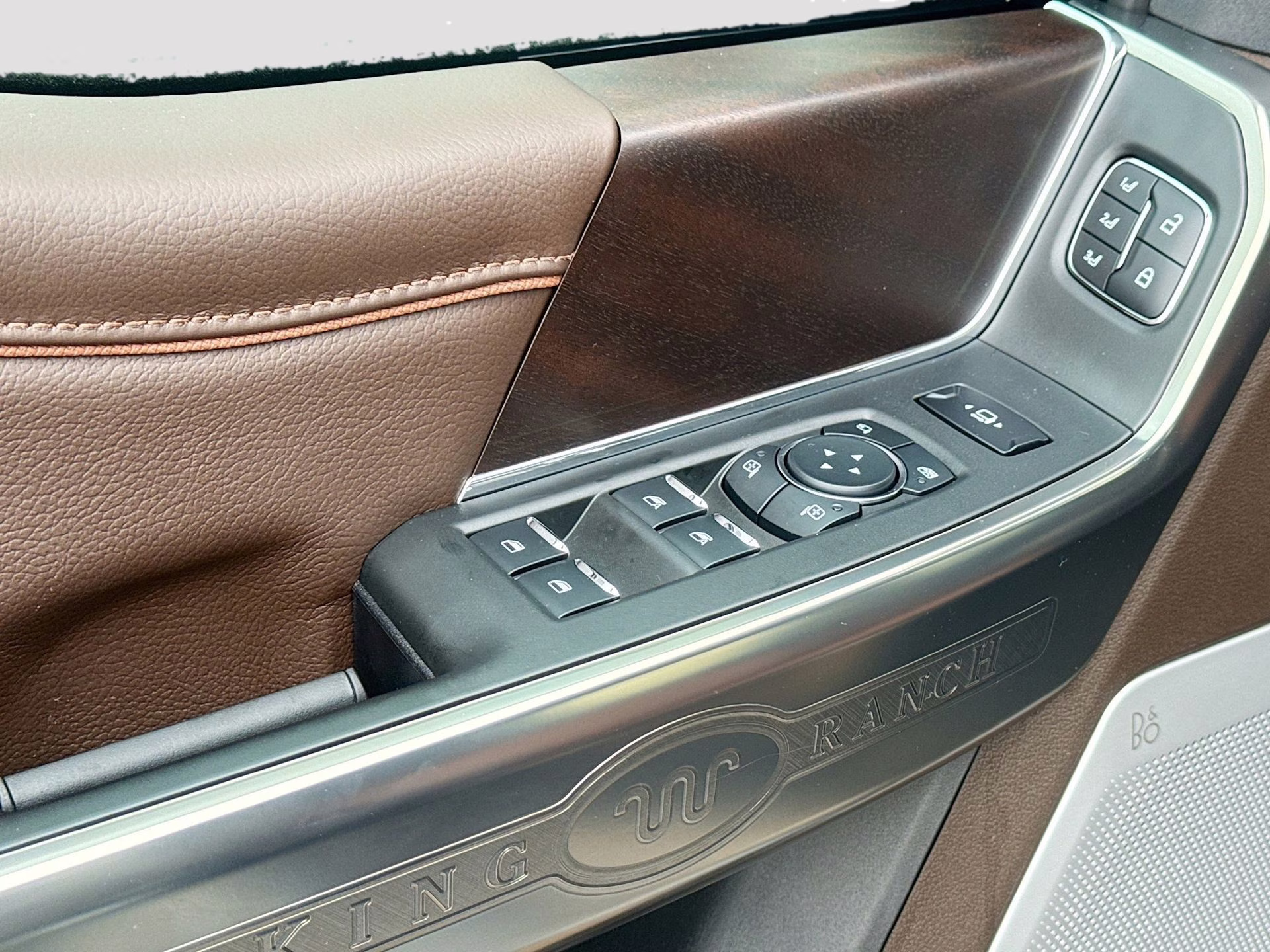 2026 Glacier Gray Metallic Tri-Coat Ford Super Duty F-250 SRW King Ranch 4X4 Truck