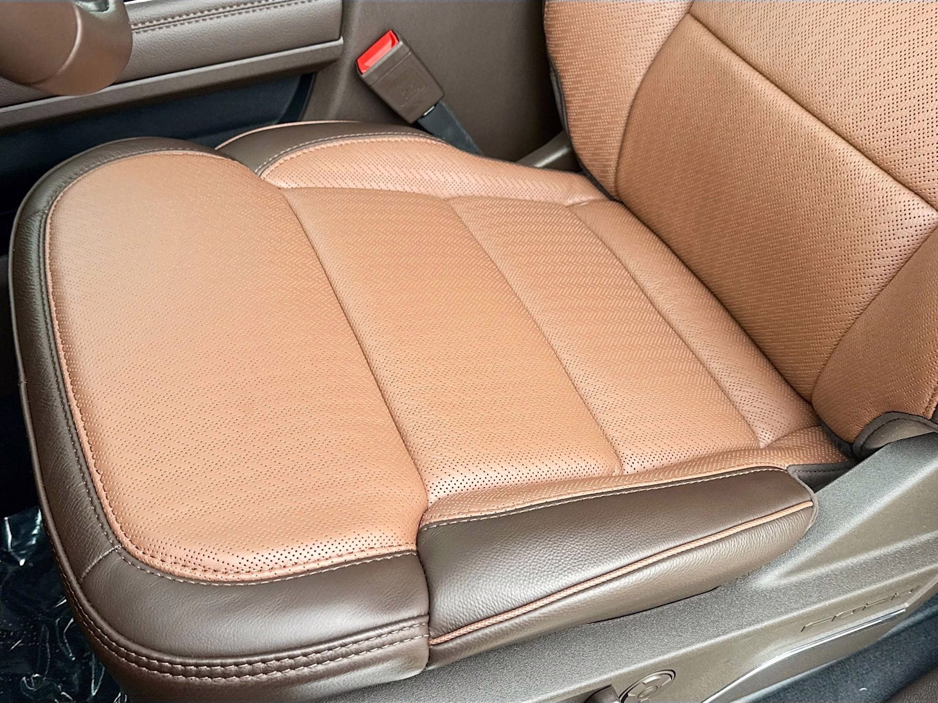 2026 Glacier Gray Metallic Tri-Coat Ford Super Duty F-250 SRW King Ranch 4X4 Truck