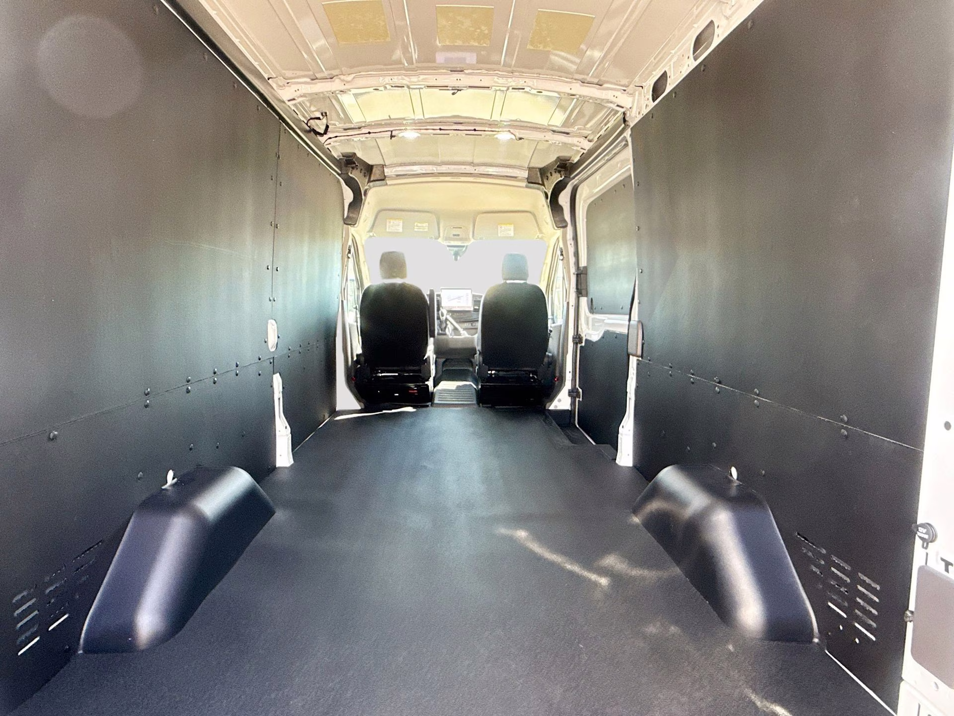 2026 Oxford White Ford Transit-250 Base RWD Van