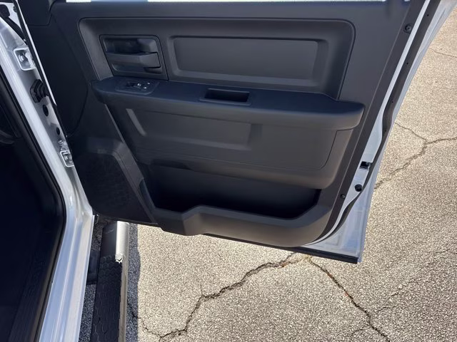 2026 Bright White Clearcoat Ram 2500 Tradesman 4X4 Truck