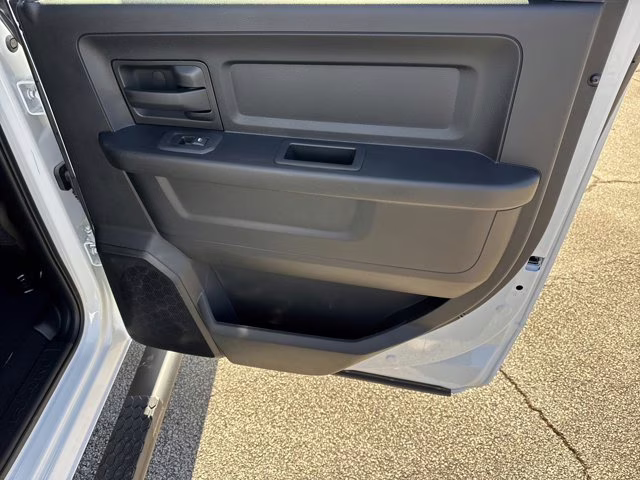 2026 Bright White Clearcoat Ram 2500 Tradesman 4X4 Truck