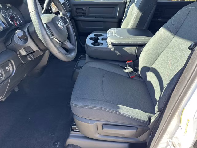 2026 Bright White Clearcoat Ram 2500 Tradesman 4X4 Truck