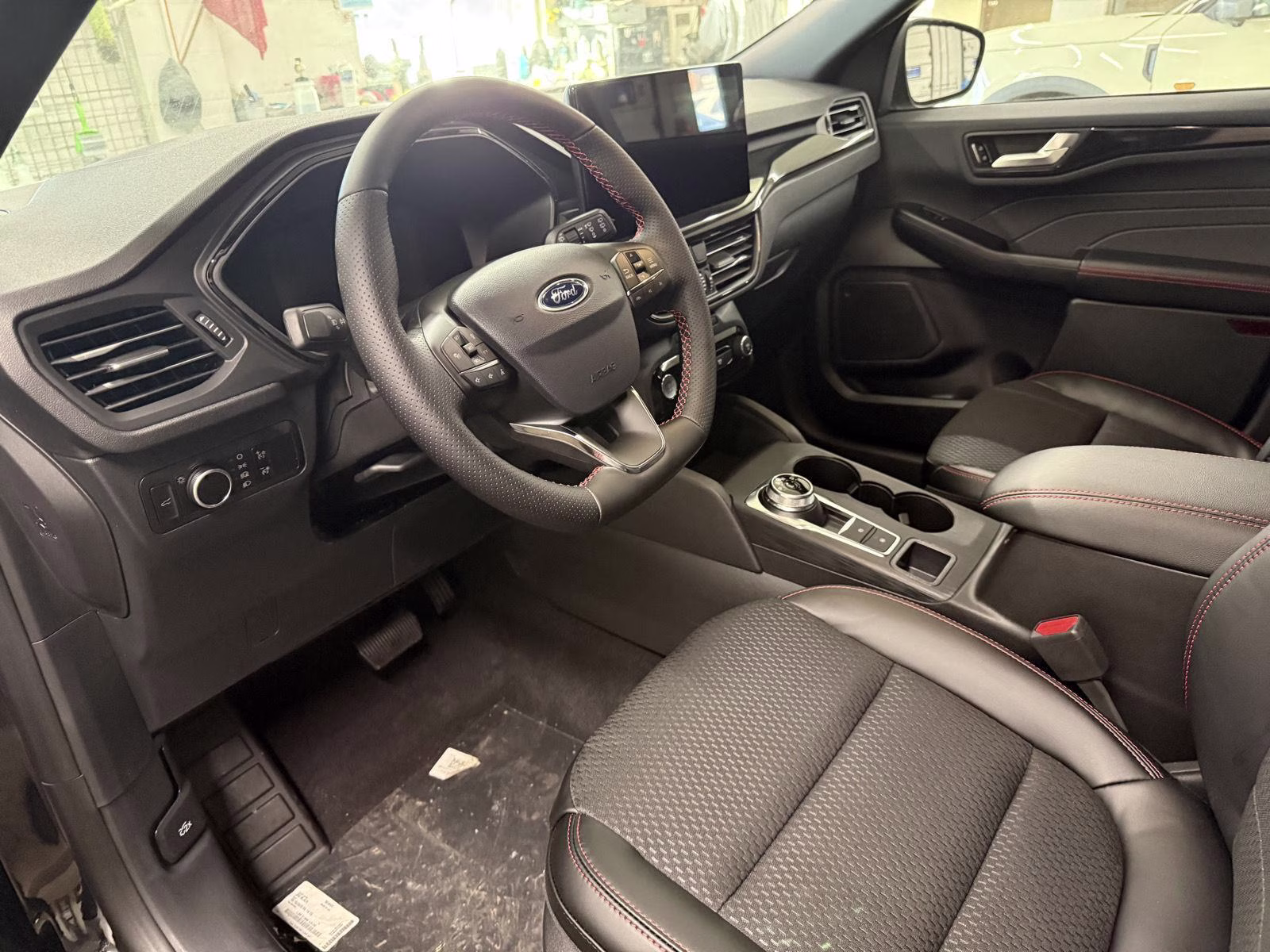 2026 Agate Black Metallic Ford Escape ST-Line AWD SUV