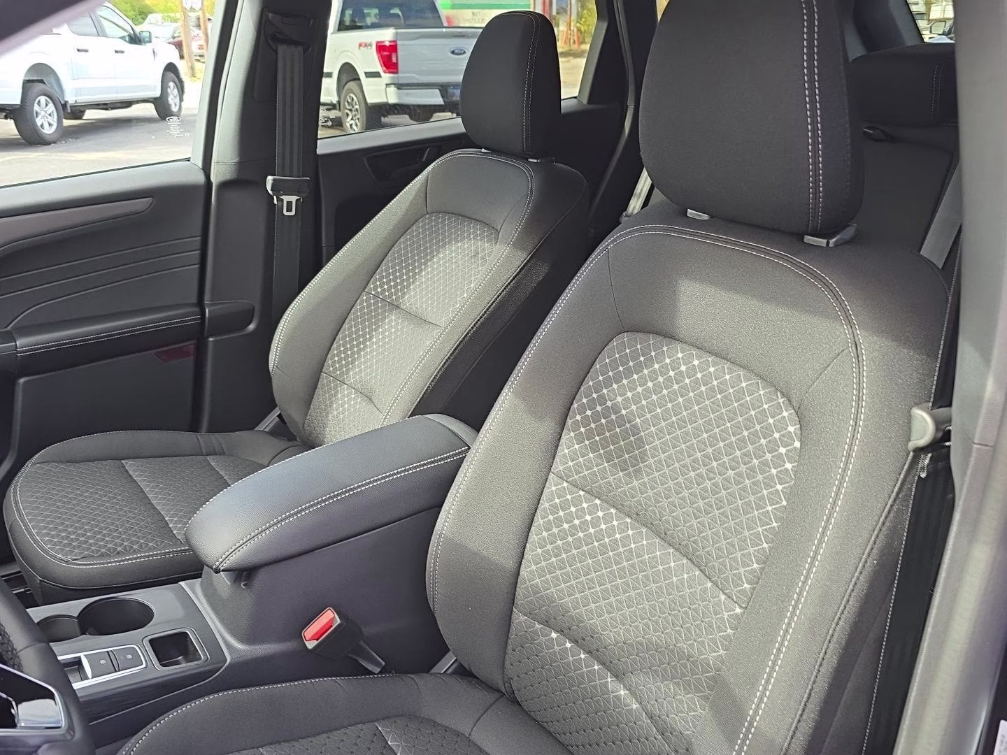 2026 Agate Black Metallic Ford Escape Active AWD SUV