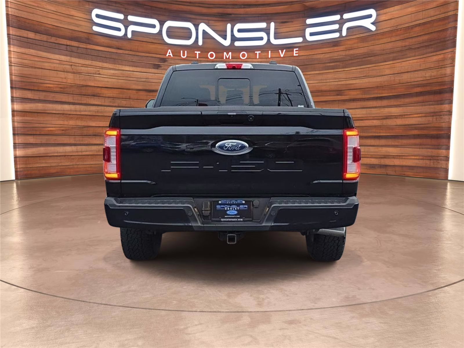 2023 Agate Black Ford F-150 LARIAT 4X4 Truck