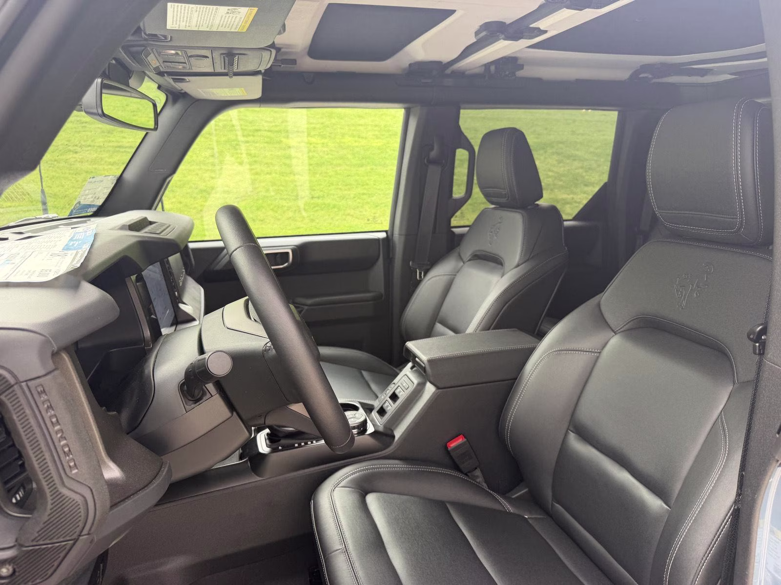 2025 Azure Gray Metallic Tri-Coat Ford Bronco Badlands 4X4 SUV