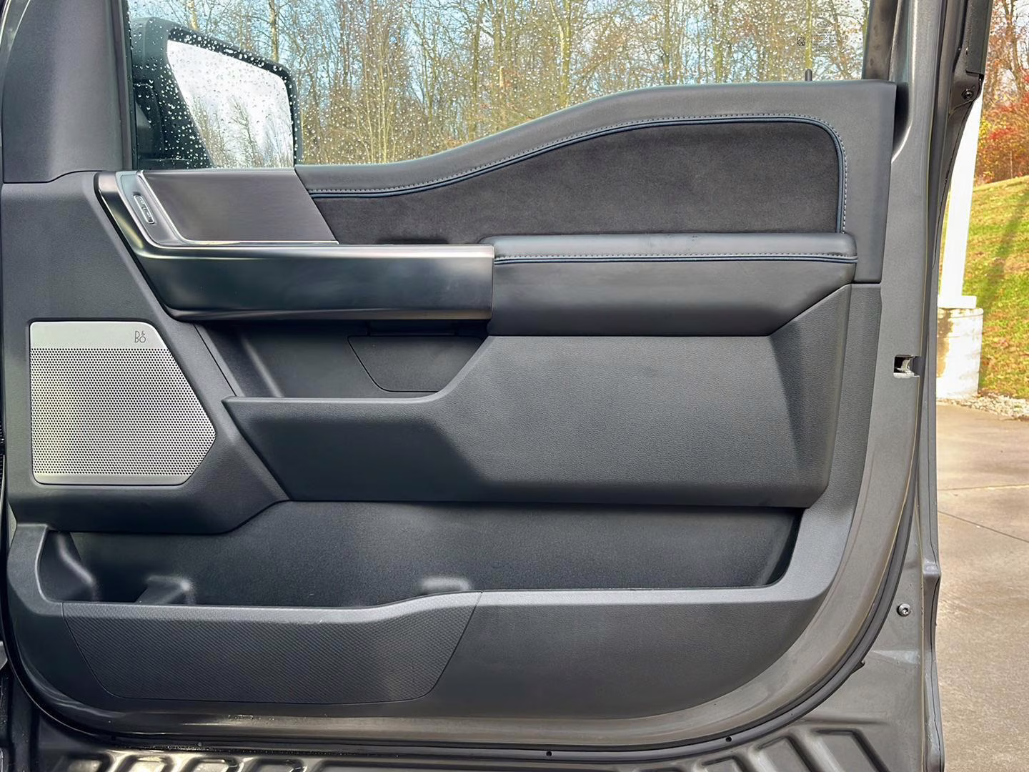 2024 Carbonized Gray Ford F-150 Platinum 4X4 Truck