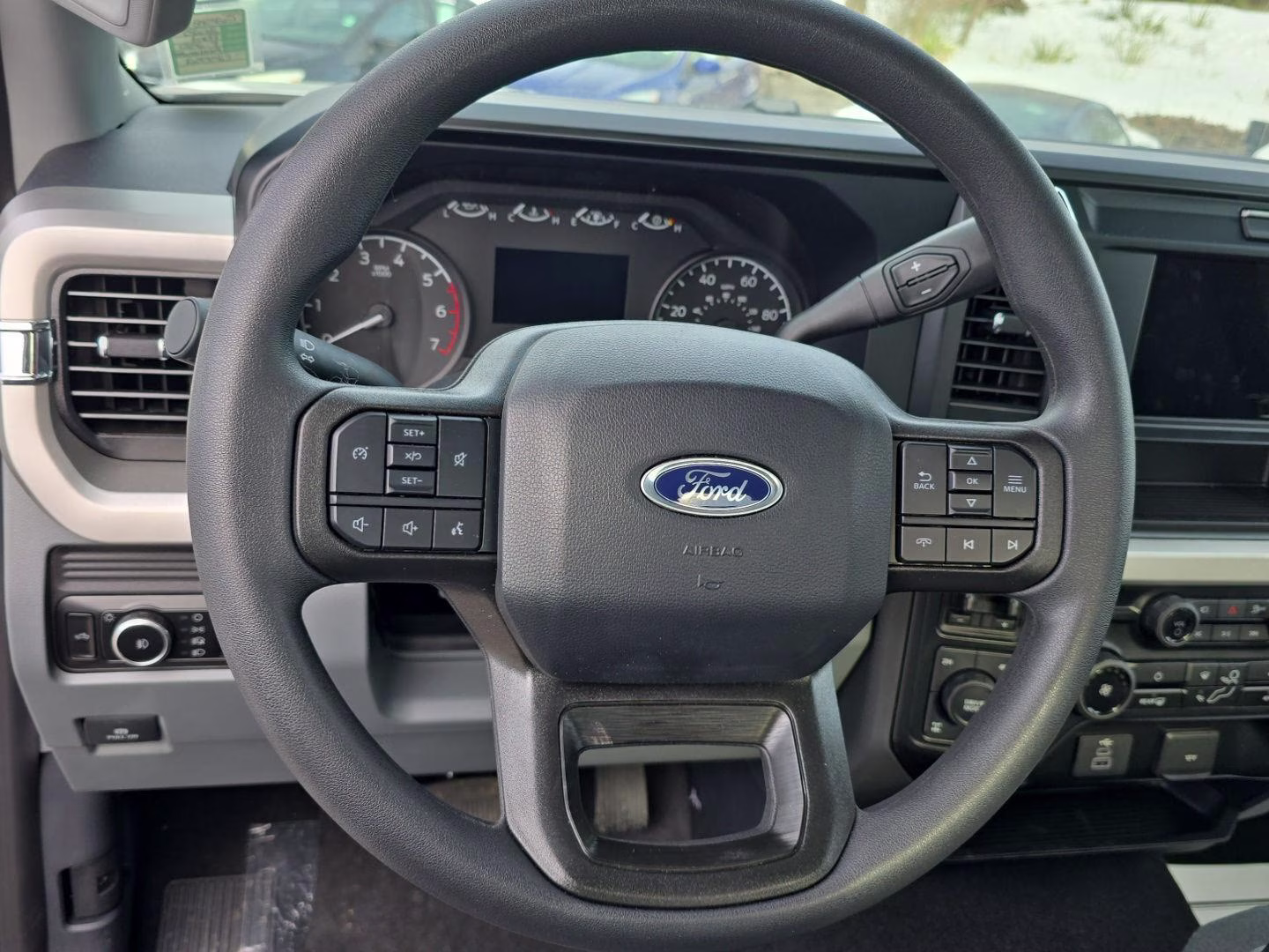 2025 Avalanche Gray Ford Super Duty F-250 SRW XLT 4X4 Truck