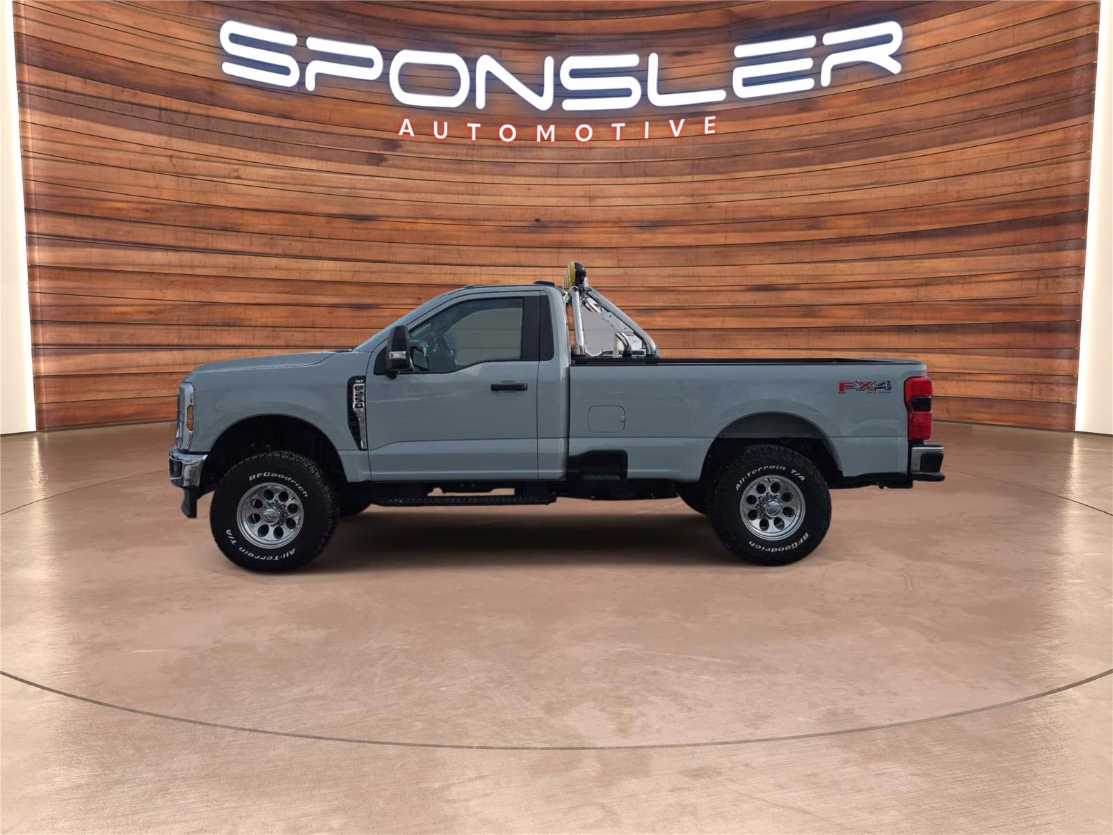 2025 Avalanche Gray Ford Super Duty F-250 SRW XLT 4X4 Truck