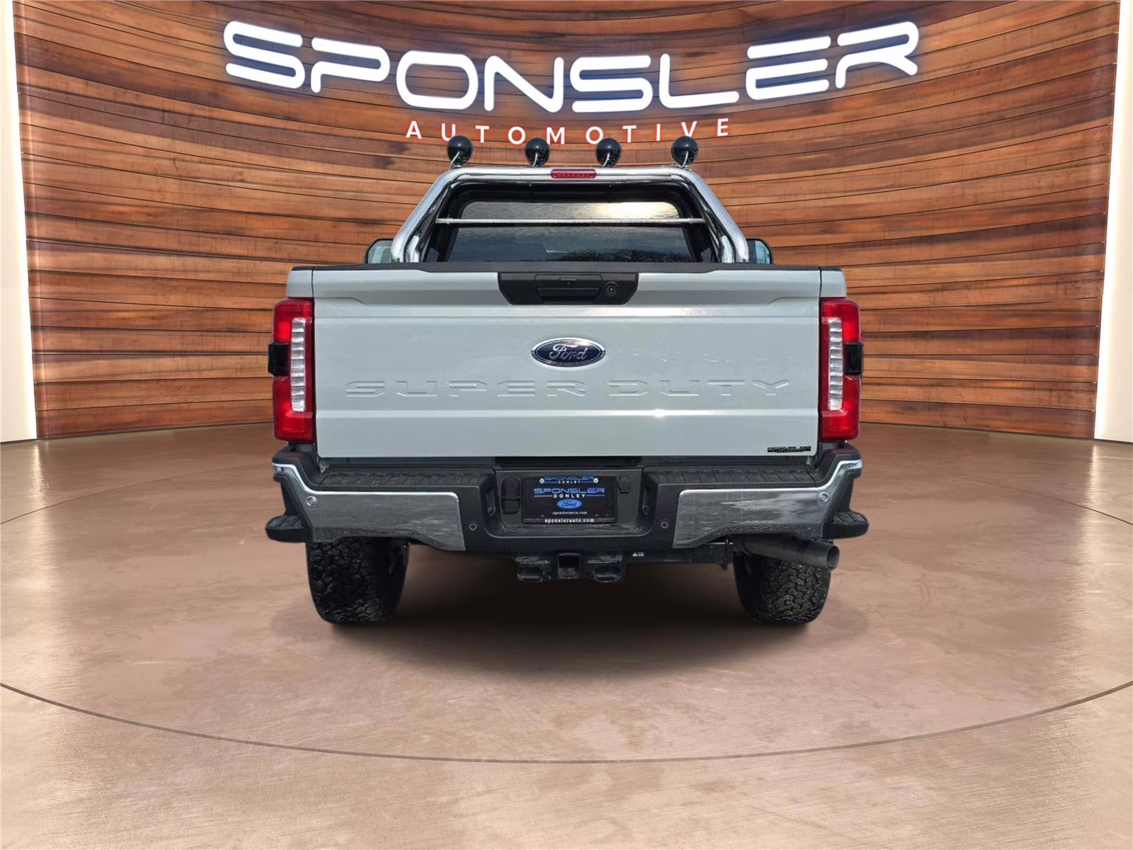 2025 Avalanche Gray Ford Super Duty F-250 SRW XLT 4X4 Truck