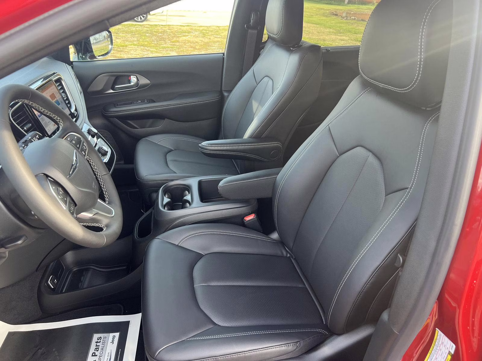 2026 Red Hot Pearlcoat Chrysler Pacifica Select FWD Van