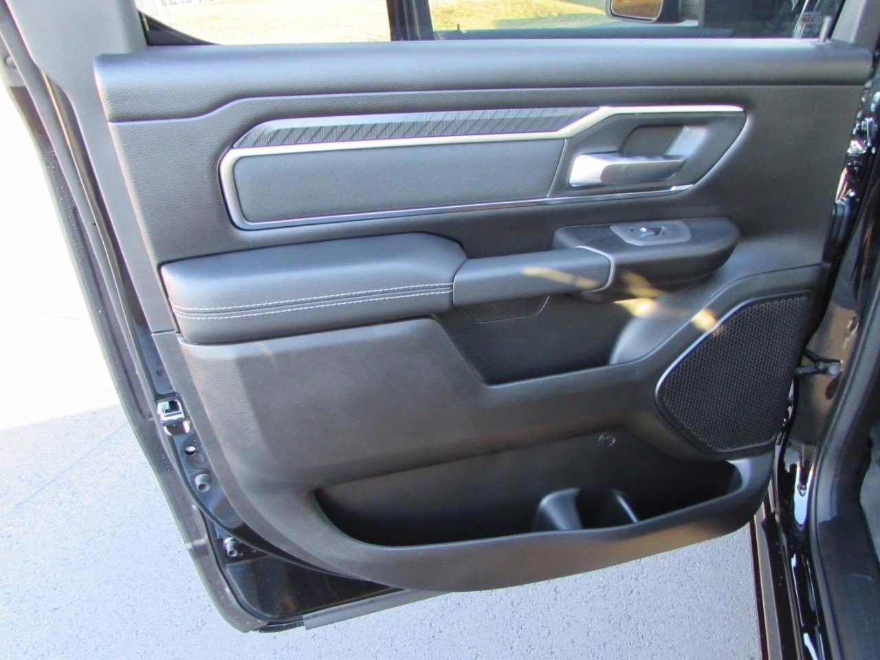 2026 Diamond Black Crystal Pearlcoat Ram 1500 Big Horn/Lone Star 4X4 Truck