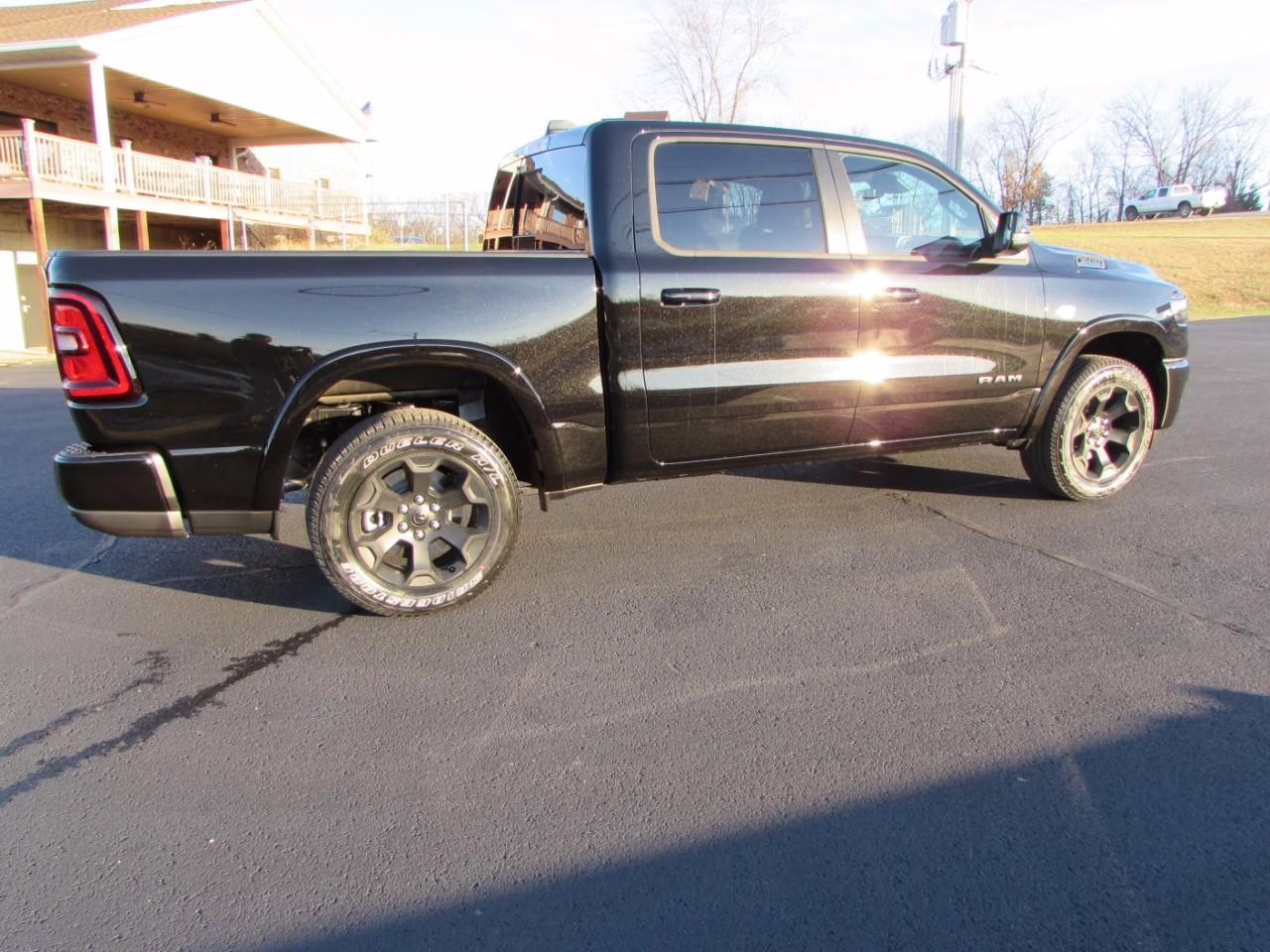 2026 Diamond Black Crystal Pearlcoat Ram 1500 Big Horn/Lone Star 4X4 Truck