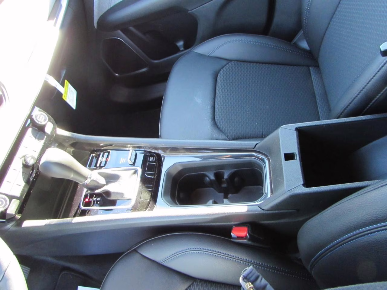 2026 Diamond Black Crystal Pearlcoat Jeep Compass Latitude 4X4 SUV