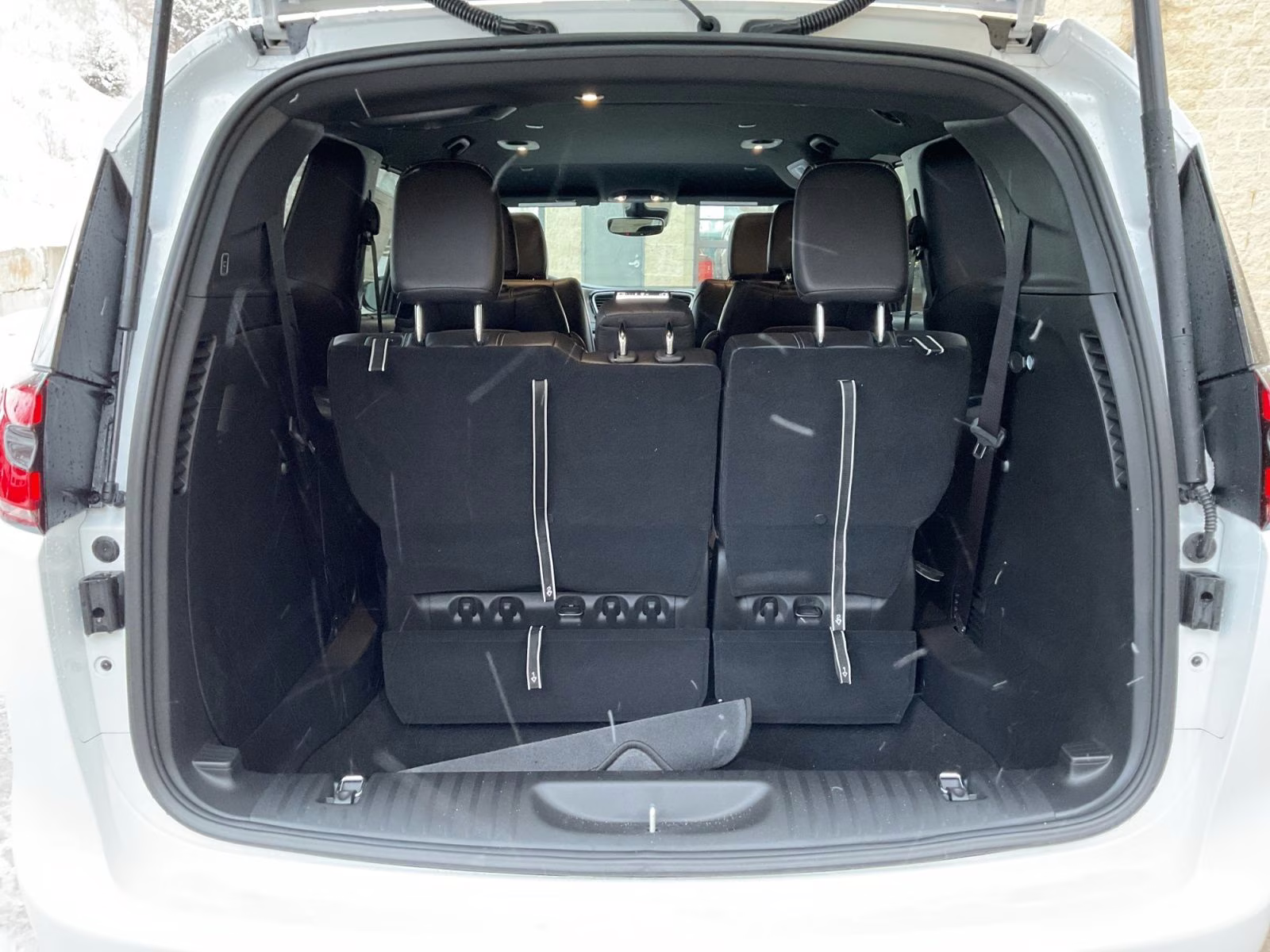 2026 Bright White Clearcoat Chrysler Pacifica Select AWD Van