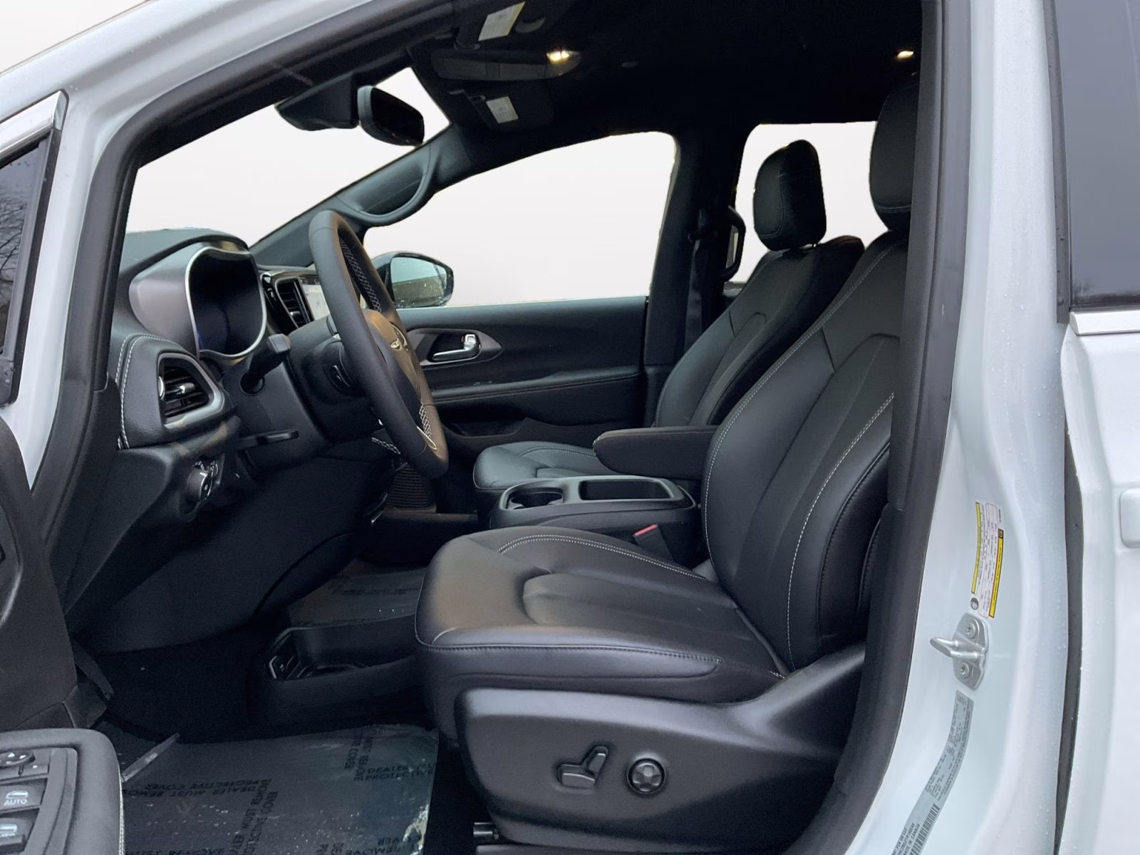 2026 Bright White Clearcoat Chrysler Pacifica Select AWD Van