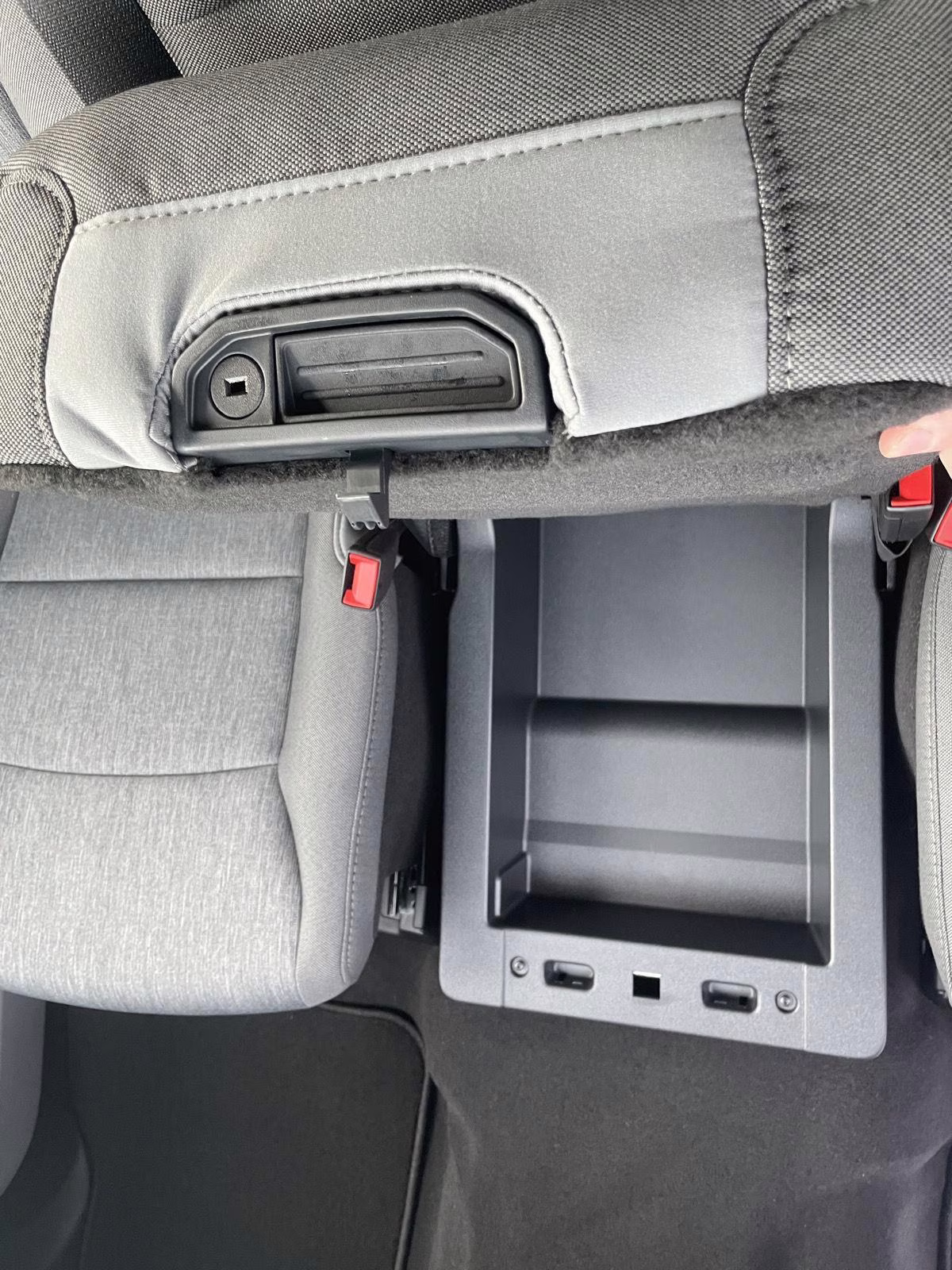 2026 Oxford White Ford Super Duty F-250 SRW XL 4X4 Truck